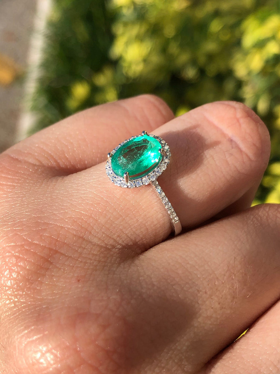 Chic and Sophisticated: Natural Emerald Oval & Diamond Halo 2.31tcw Ring in 14K Gold