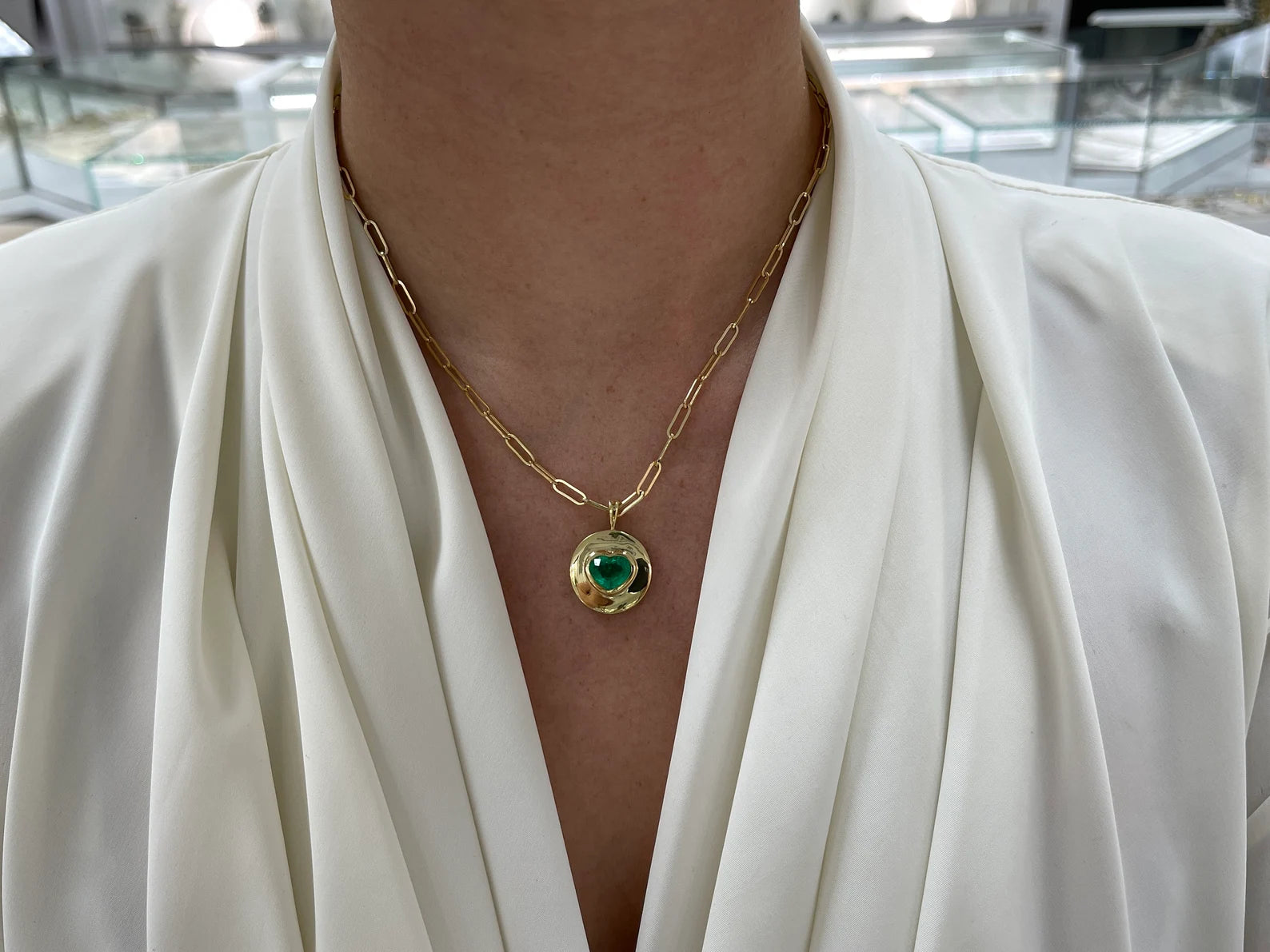 2.30cts 18K Emerald Heart Signet Pendant - JR Colombian Emeralds