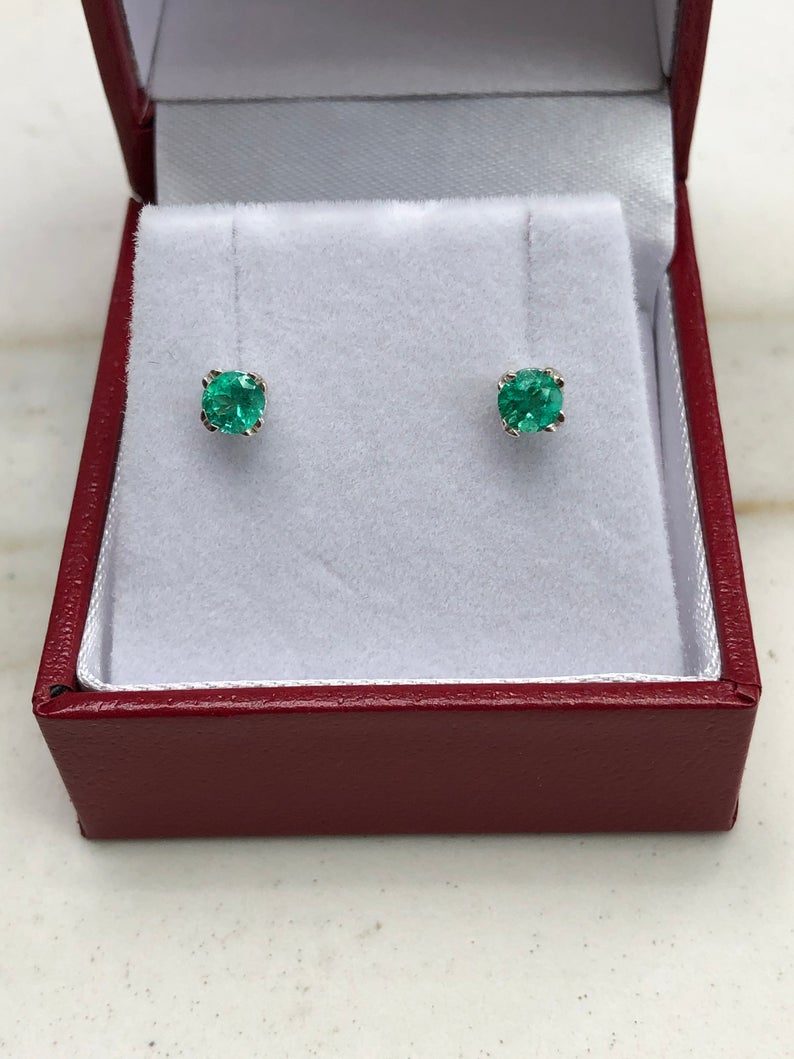 Round Natural Emerald Double Prong Studs Earring 