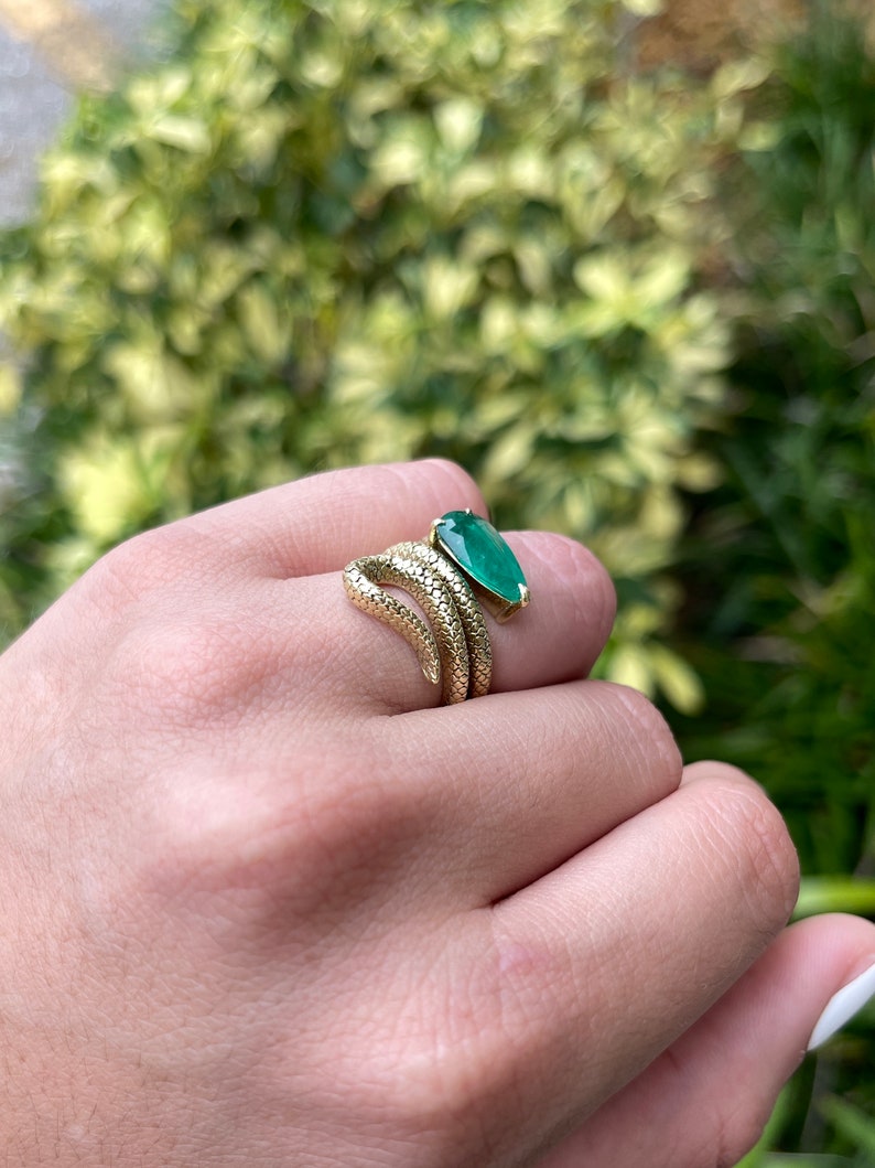 2.18ct 18K AAA Quality Colombian Emerald-Pear Cut Gold Wrapping Snake Ring - JR Colombian Emeralds