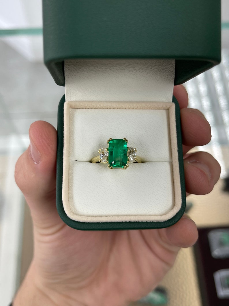 4.16tcw 18K AAA Vivid Medium Dark Green Emerald & Oval Cut Diamond 3 S