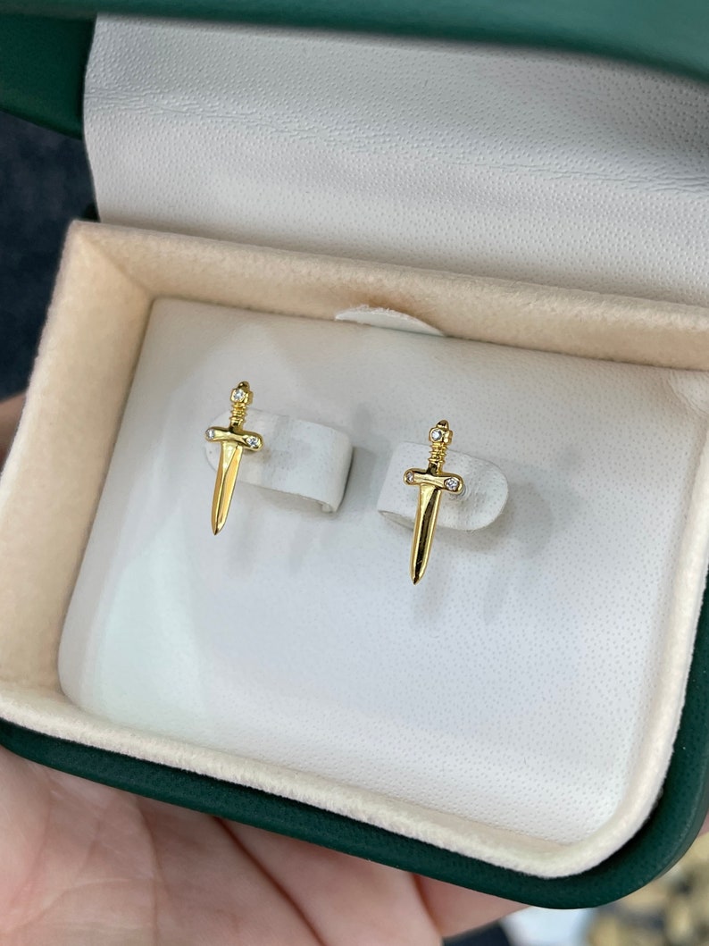 Trendy Dagger Solid Gold Real Diamond Earring Gift