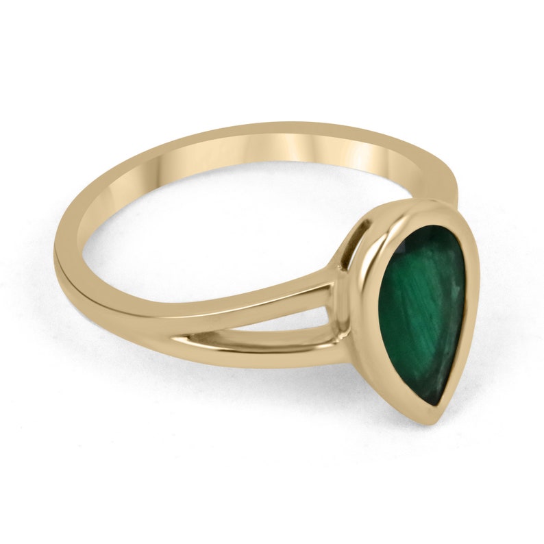 Teardrop Emerald Engagement Gold Ring