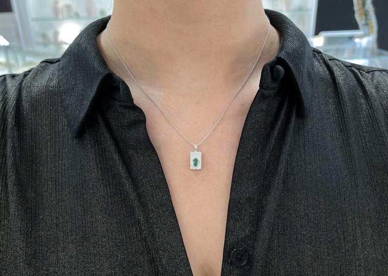 0.50ct Unisex Natural Oval Cut 925 Sterling Silver Emerald Solitaire B