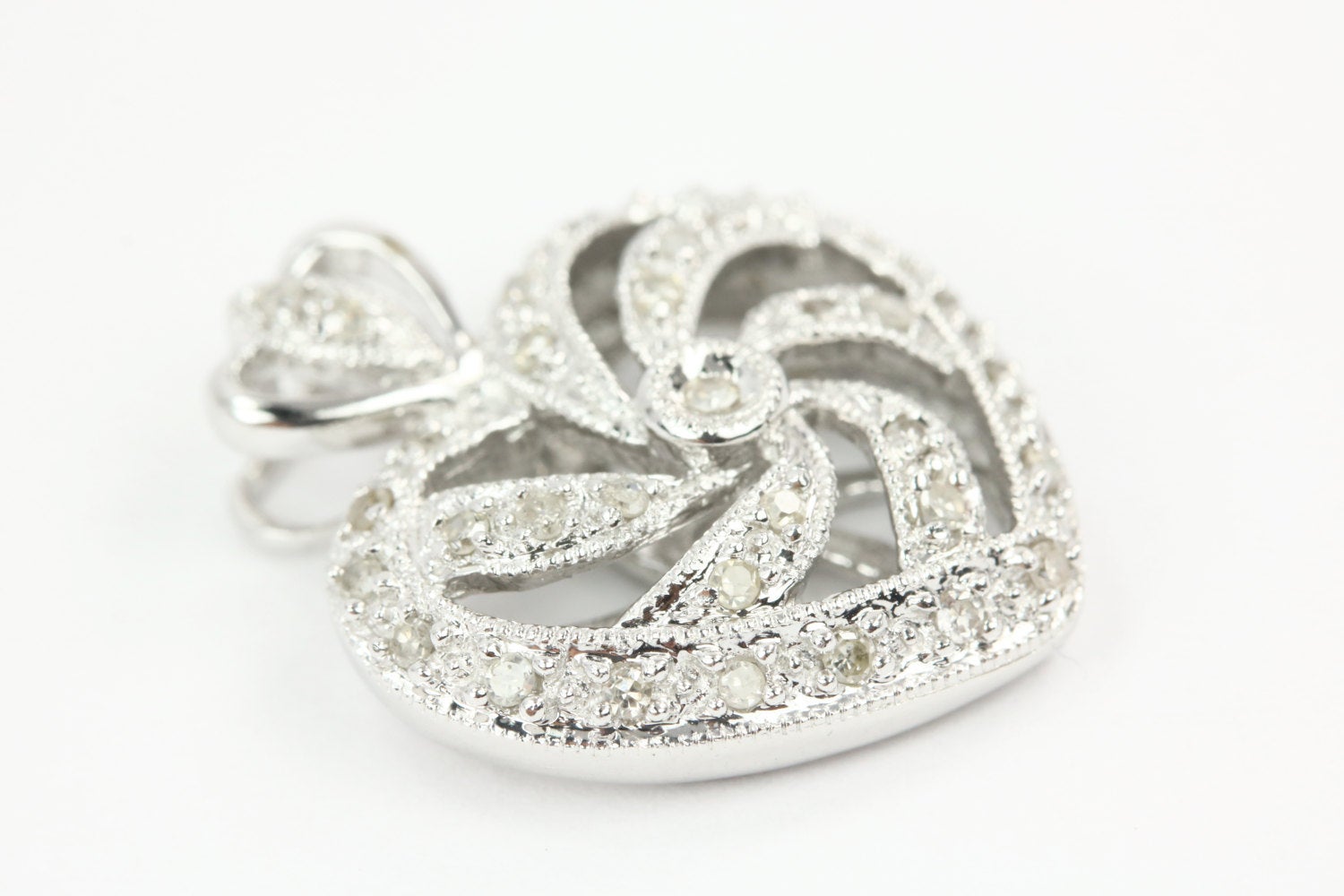 White Gold Diamond Heart Pendant