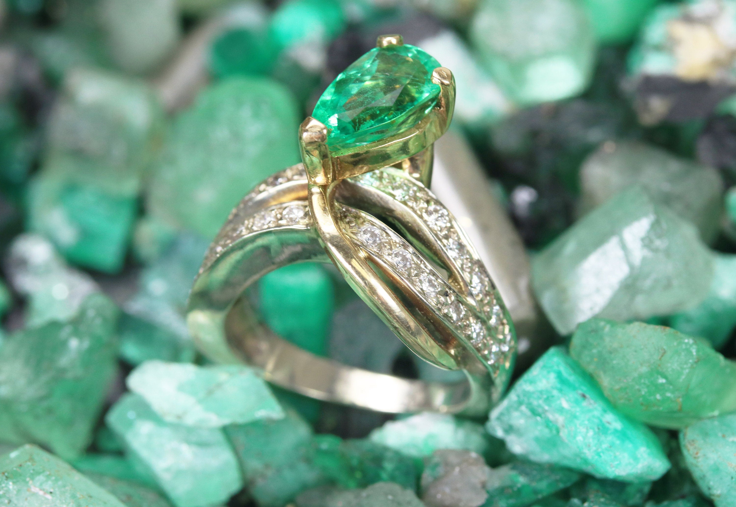 Emerald & Diamond