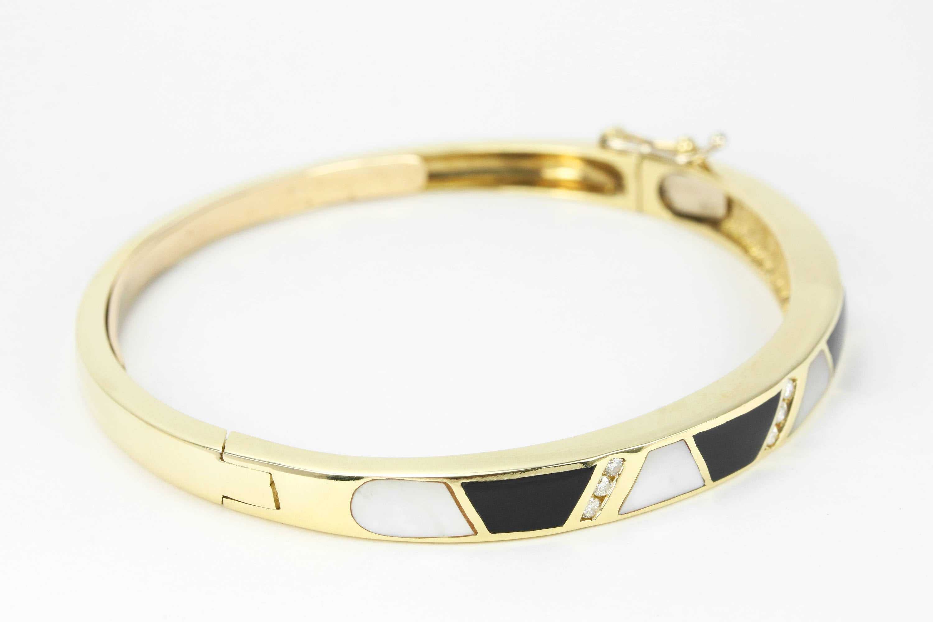 Diamond, Mother Of Pearl, and Diamond Stackable Bracelet 14K - JR Colombian Emeralds