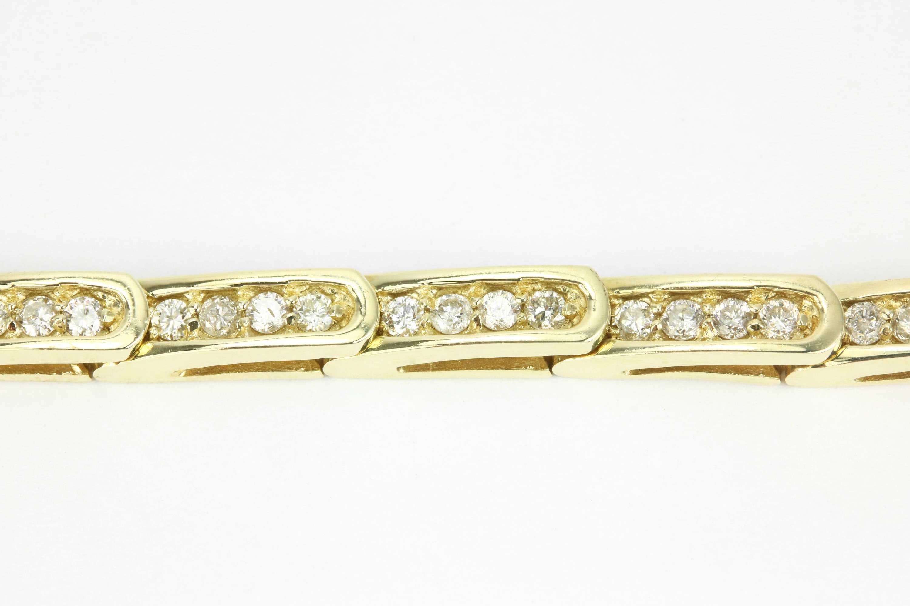 1.10tcw Fancy Link Diamond Tennis Bracelet 14K
