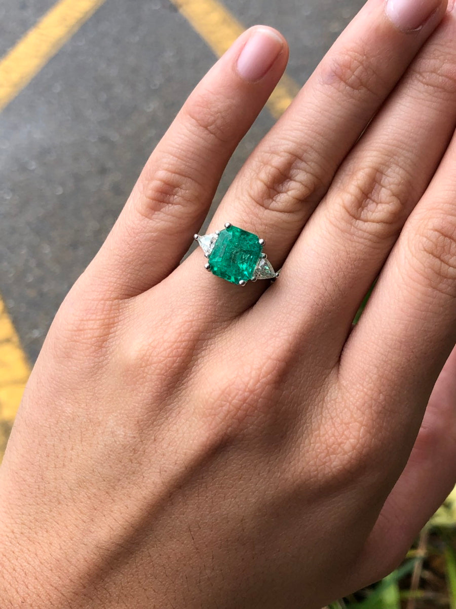 5.66tcw Three Stone Emerald 18K Ring