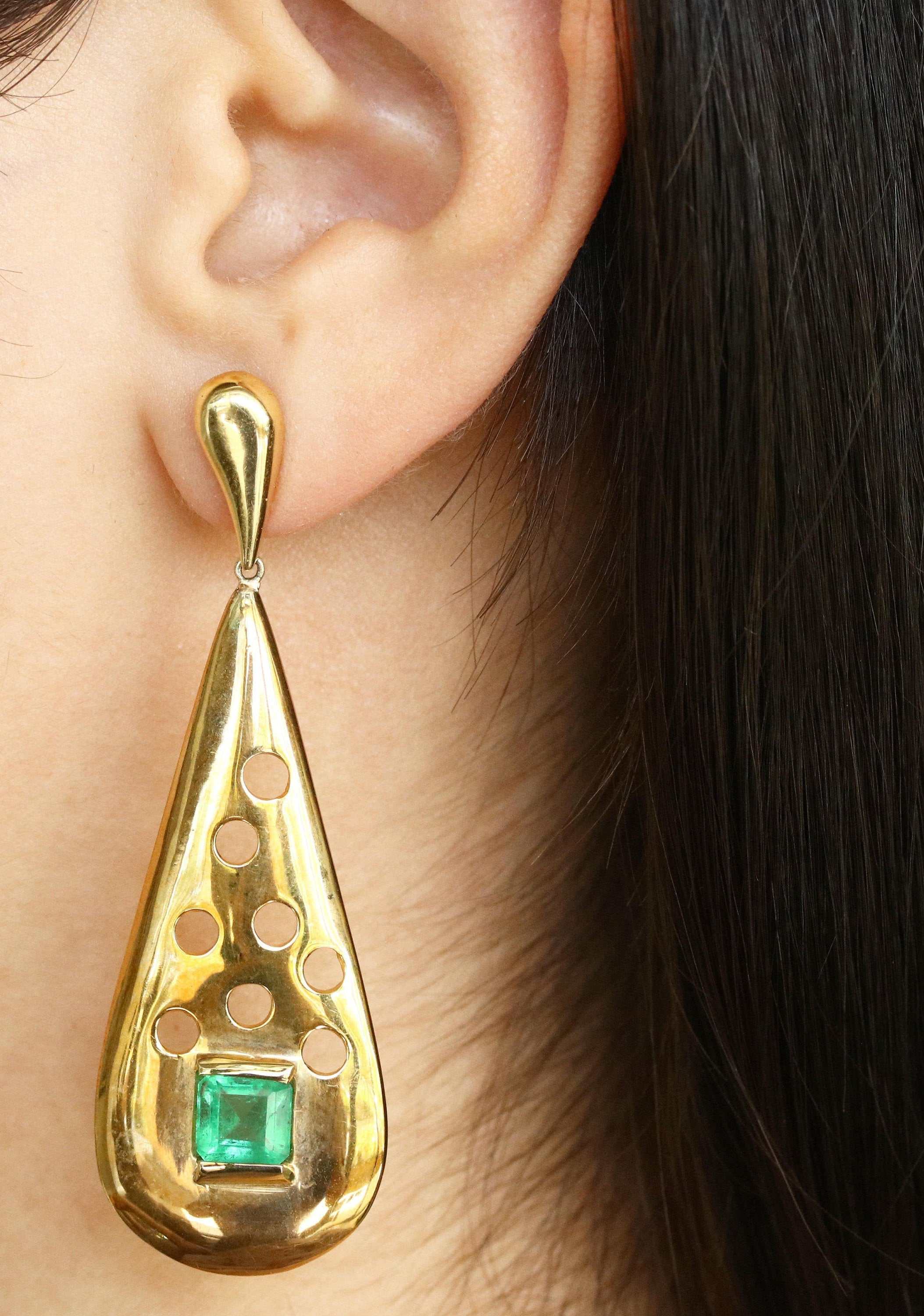 Natural Square Cut Green Emerald Dangle Earrings, Solid Gold Emerald Embellished Drop Dangle Earrings, Yellow Gold 14K