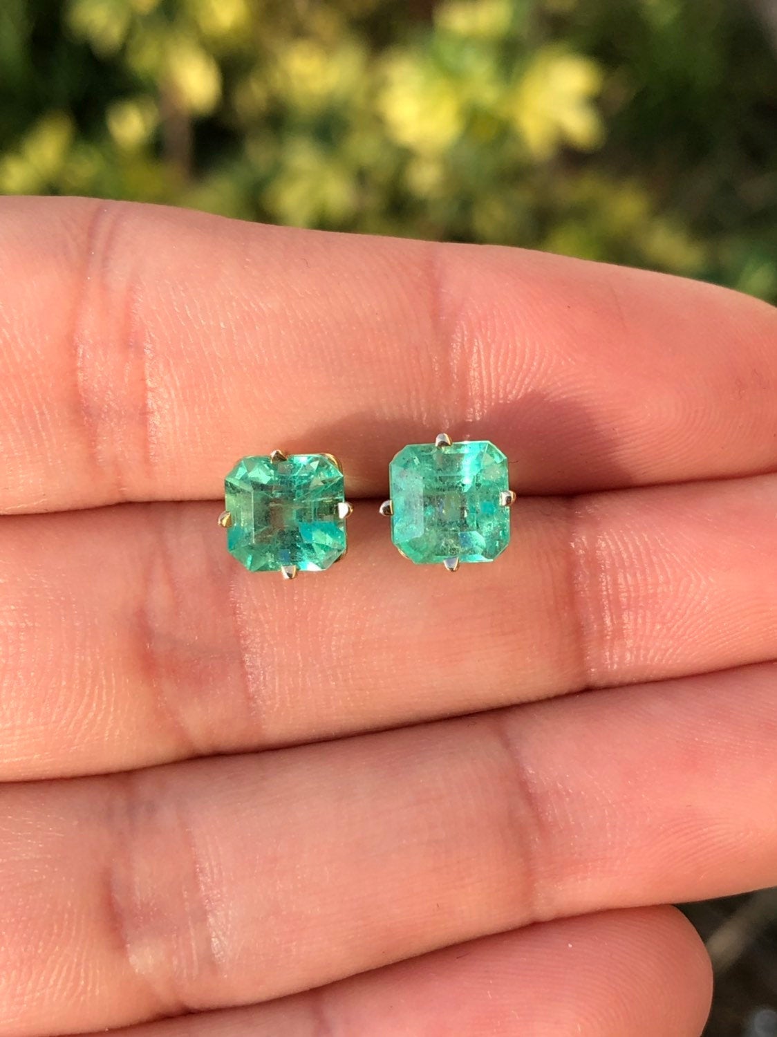 Carats Colombian Emerald Asscher Cut Prong Stud Earrings Yellow Gold