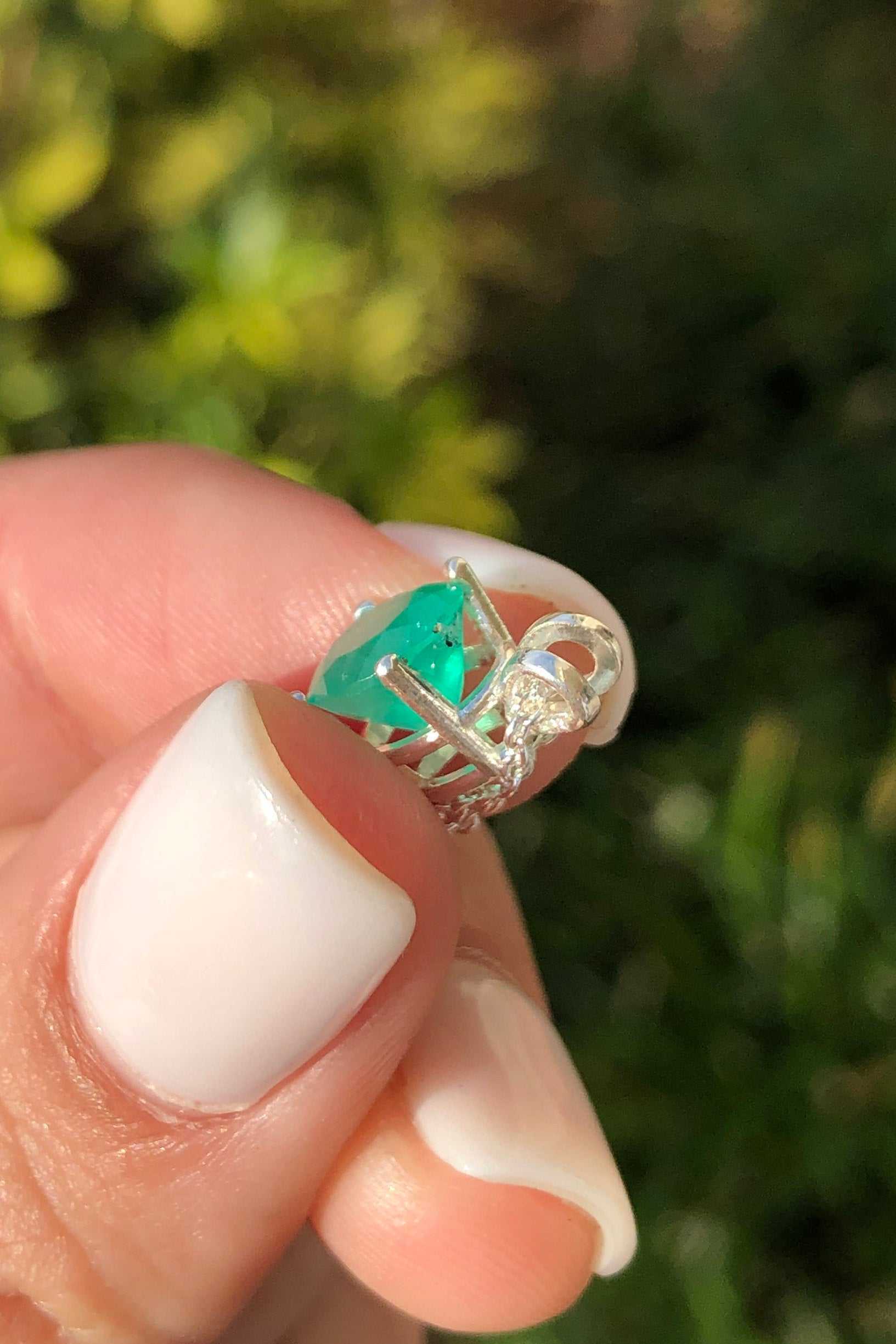 1.60 Carat MAY Colombian Emerald Oval Cut Pendant Sterling SilverNeck 925