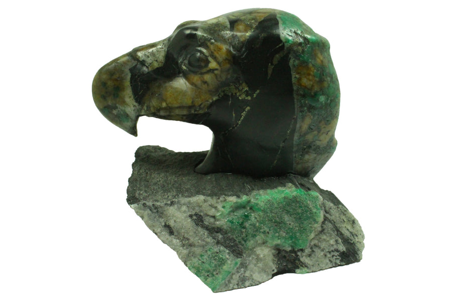 Enhanced ALT Text Options for a Colombian Emerald Eagle Carving Set in Matrix