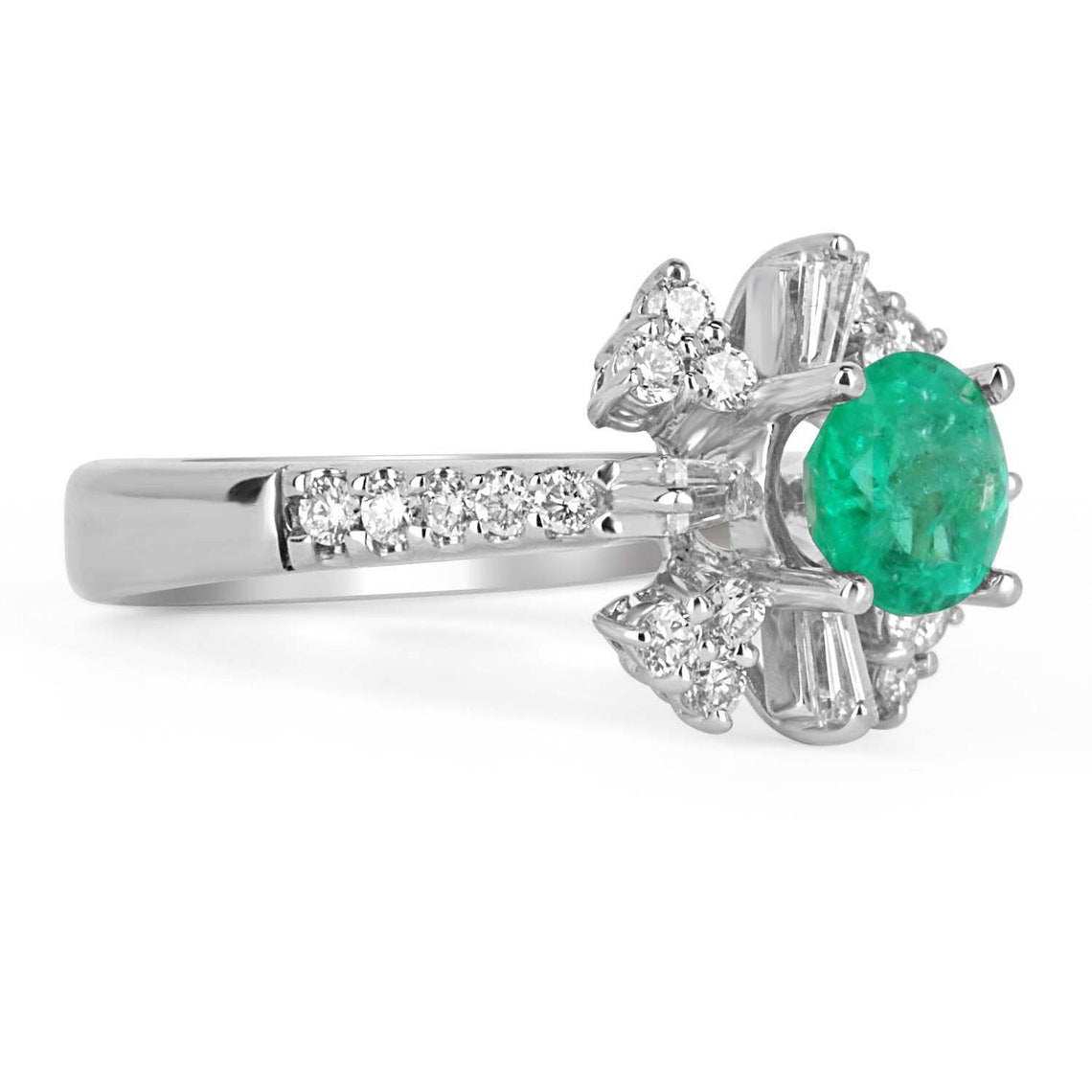 Colombian emerald and baguette diamond cocktail ring by JR Colombian Emeralds, 18K gold, featuring a 1.50tcw emerald centerpiece