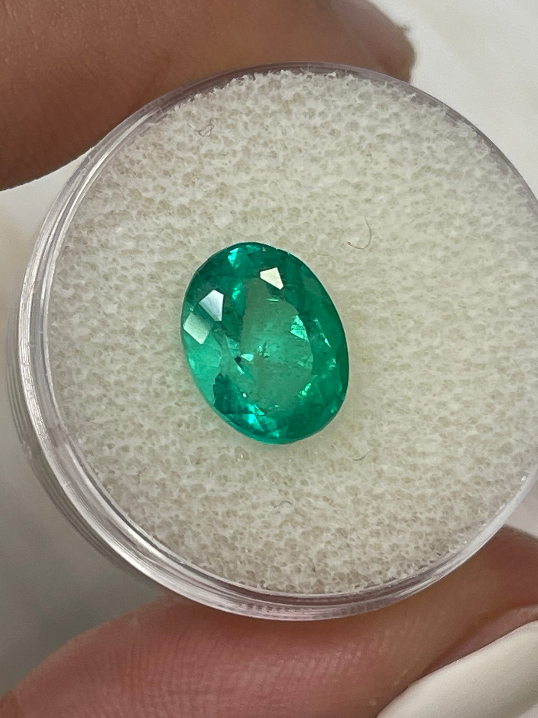 3.32 carat vivacious green natural Colombian emerald in oval cut, loose gemstone from JR Colombian Emeralds.
