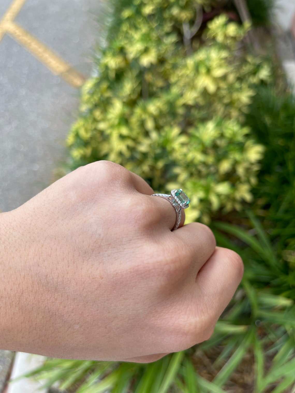 2.75tcw 18K Asscher Colombian Vivid Emerald & Diamond Halo White Gold Ring