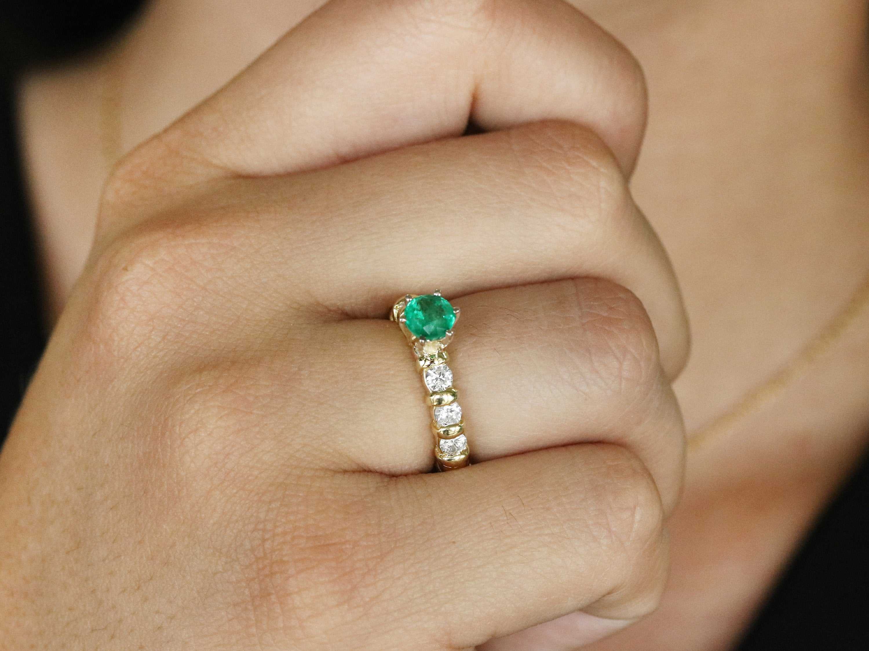 18K gold engagement ring with 1.69 tcw round emerald center stone and diamond accents by JR Colombian Emeralds.