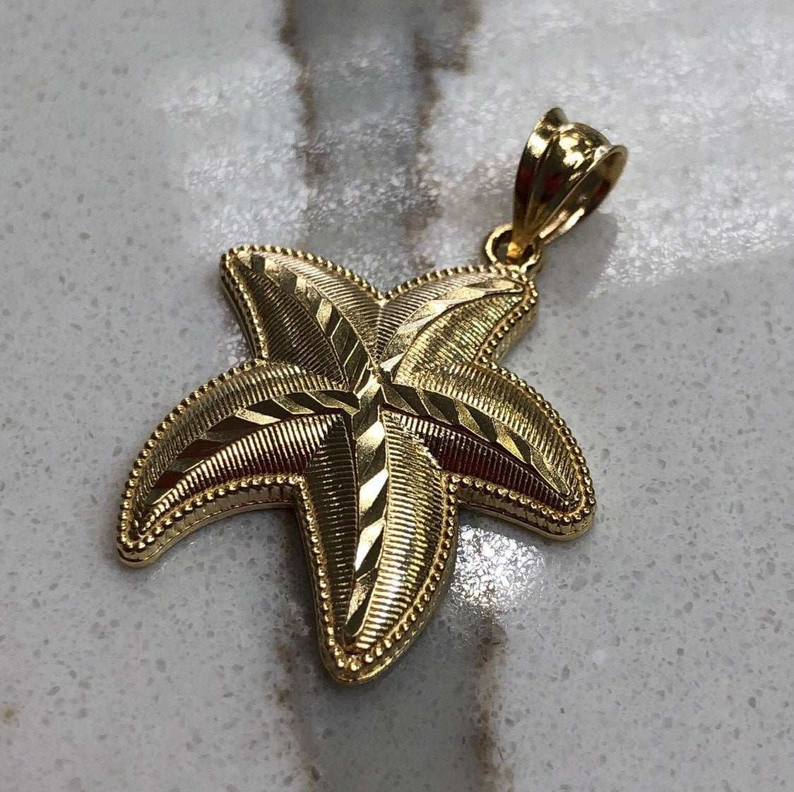 Starfish Pendant Yellow Gold 14K image