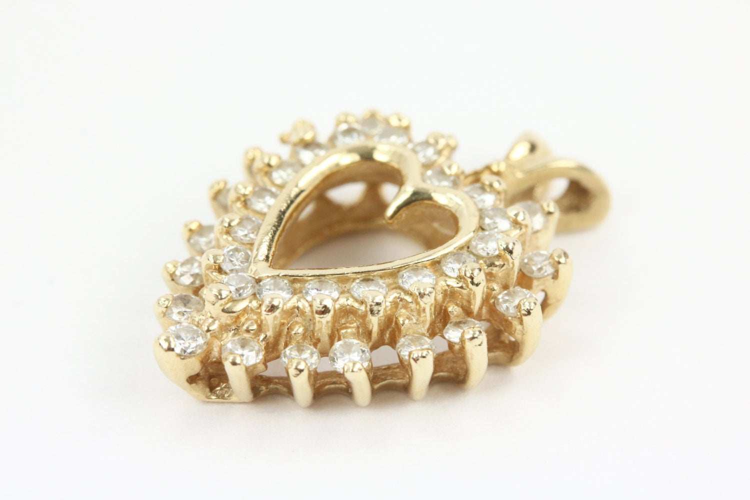Diamond Cluster Heart Pendant 14K Gold image
