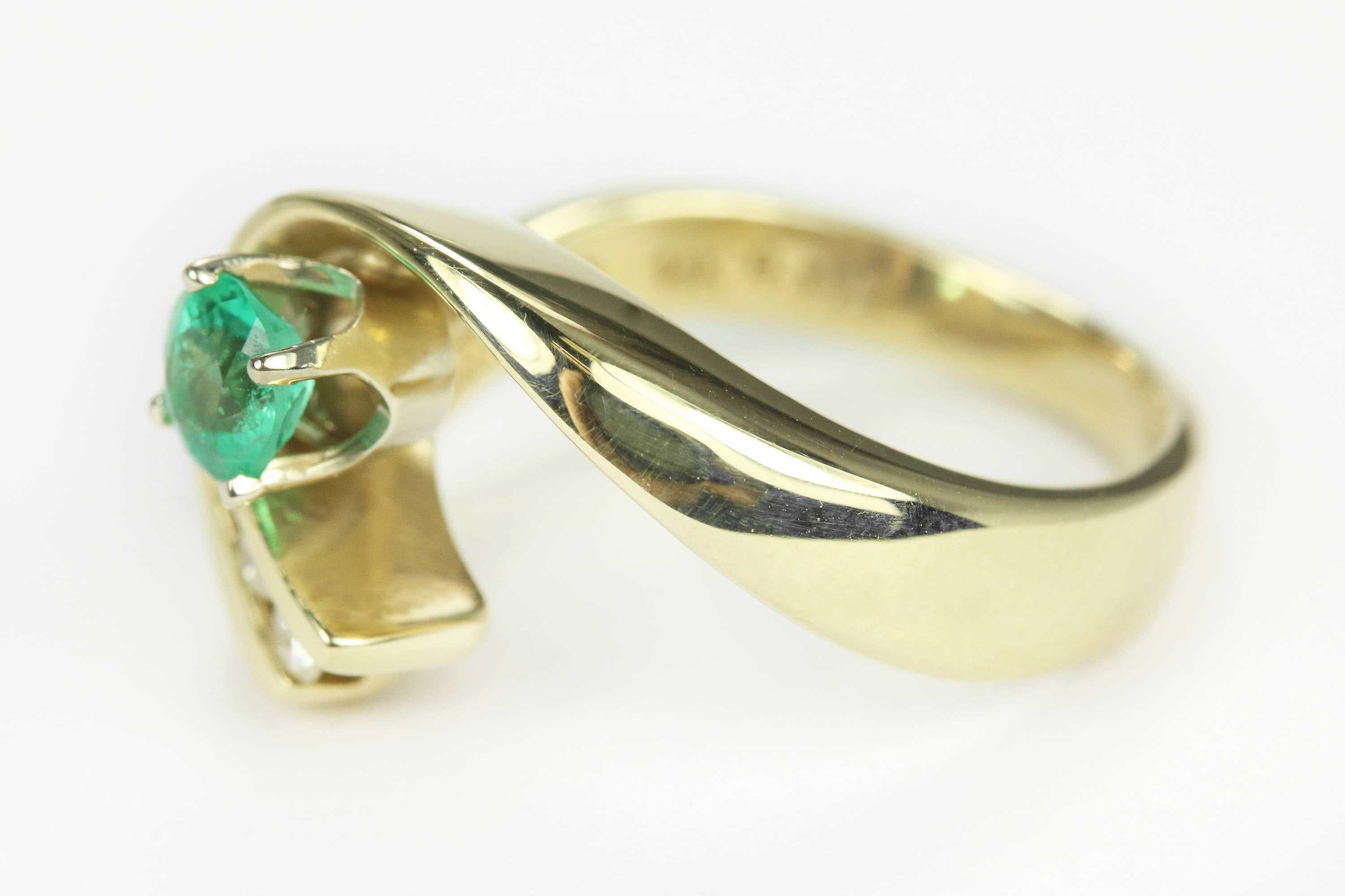 0.60 Carats Free Form Emerald And Diamond Modern Ring 14K