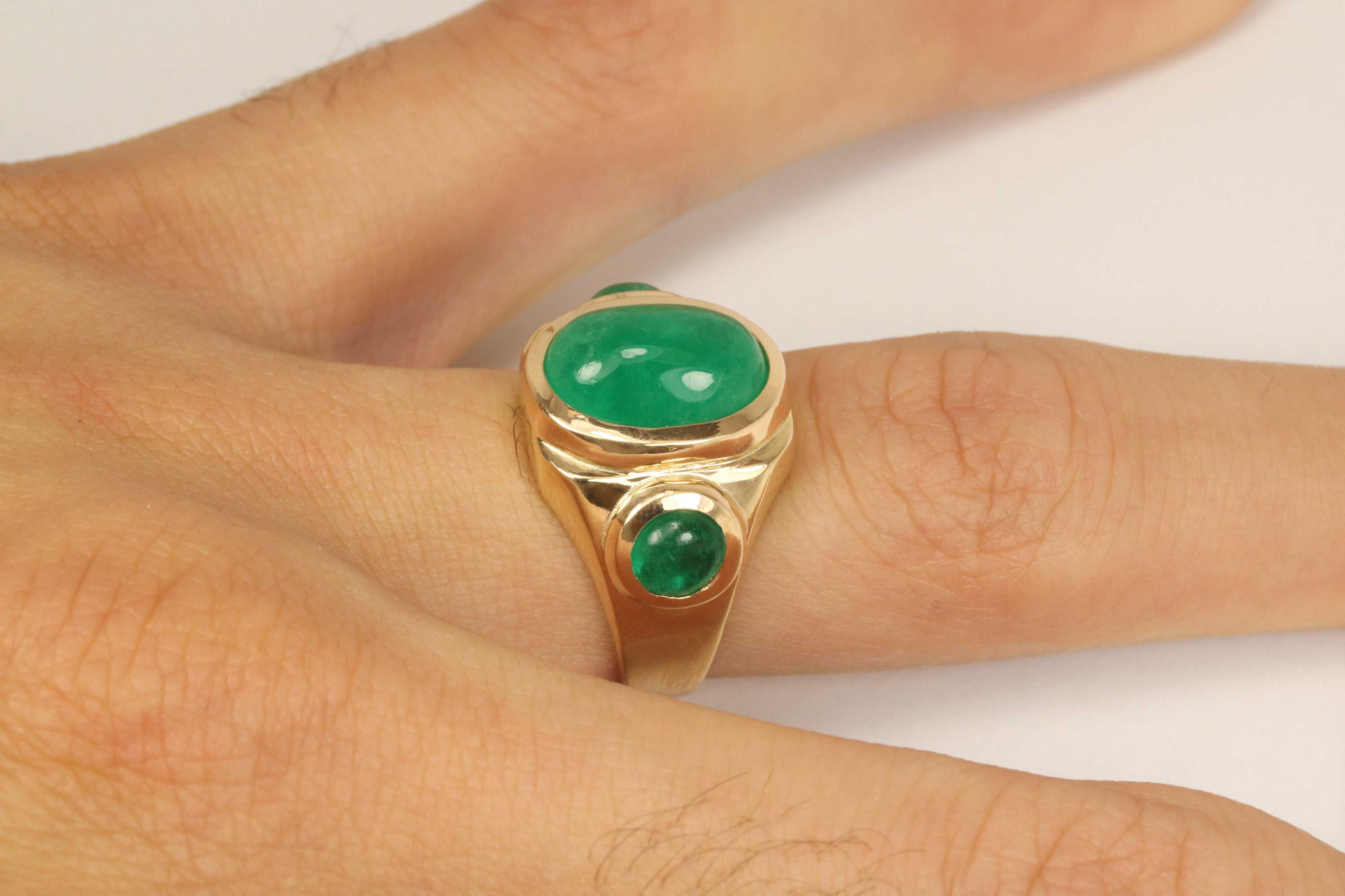 10.35tcw Three Stone Colombian Emerald Cabochon Mens Ring 14K