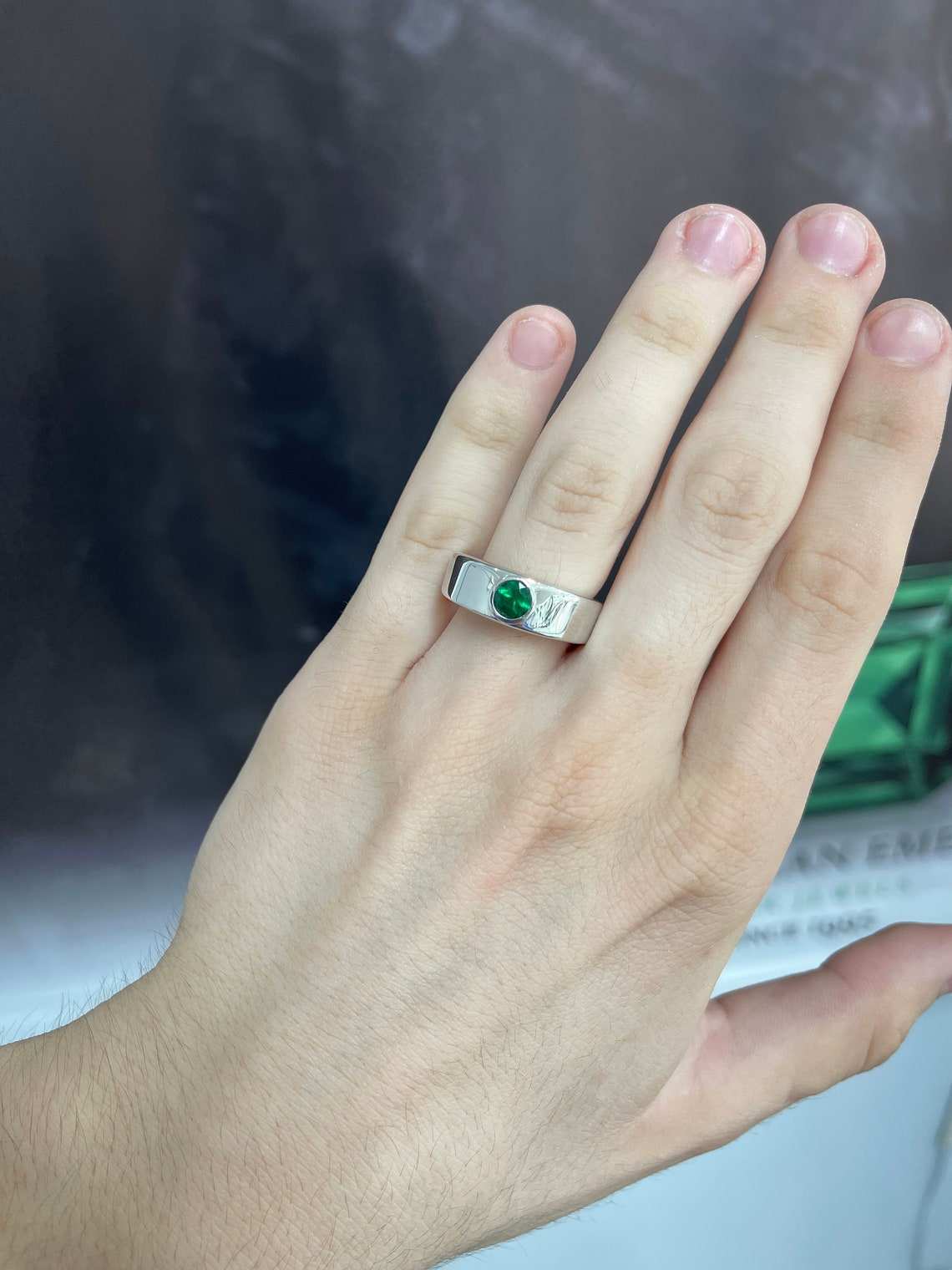 0.70 Carat Round Colombian Emerald Bezel Men's Ring 14K