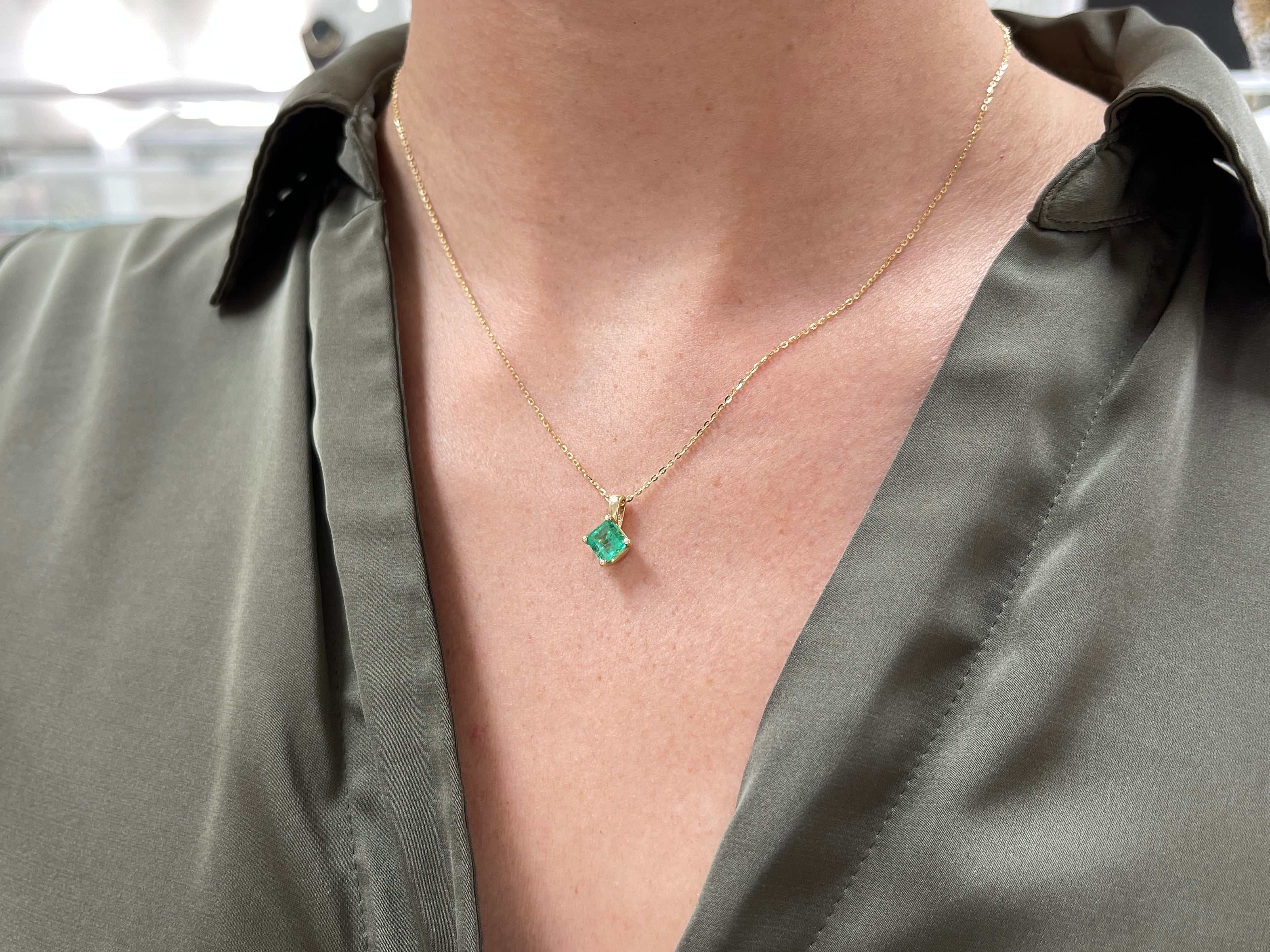 1.0 Carat Colombian Emerald Cut Side ways Solitaire Gold Pendant 14K