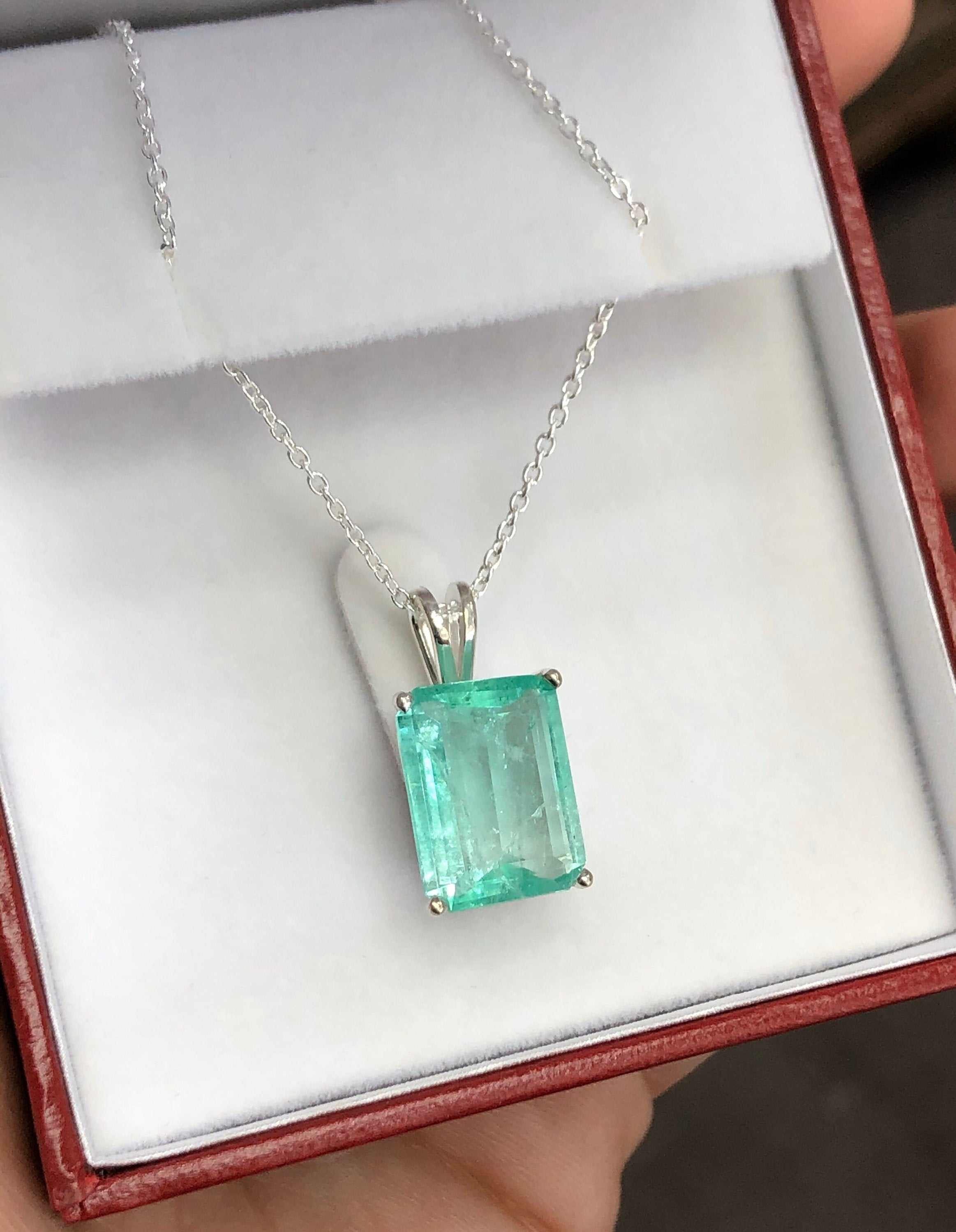 6.59 Carats Large Natural Colombian Emerald Pendant Sterling Silver 18
