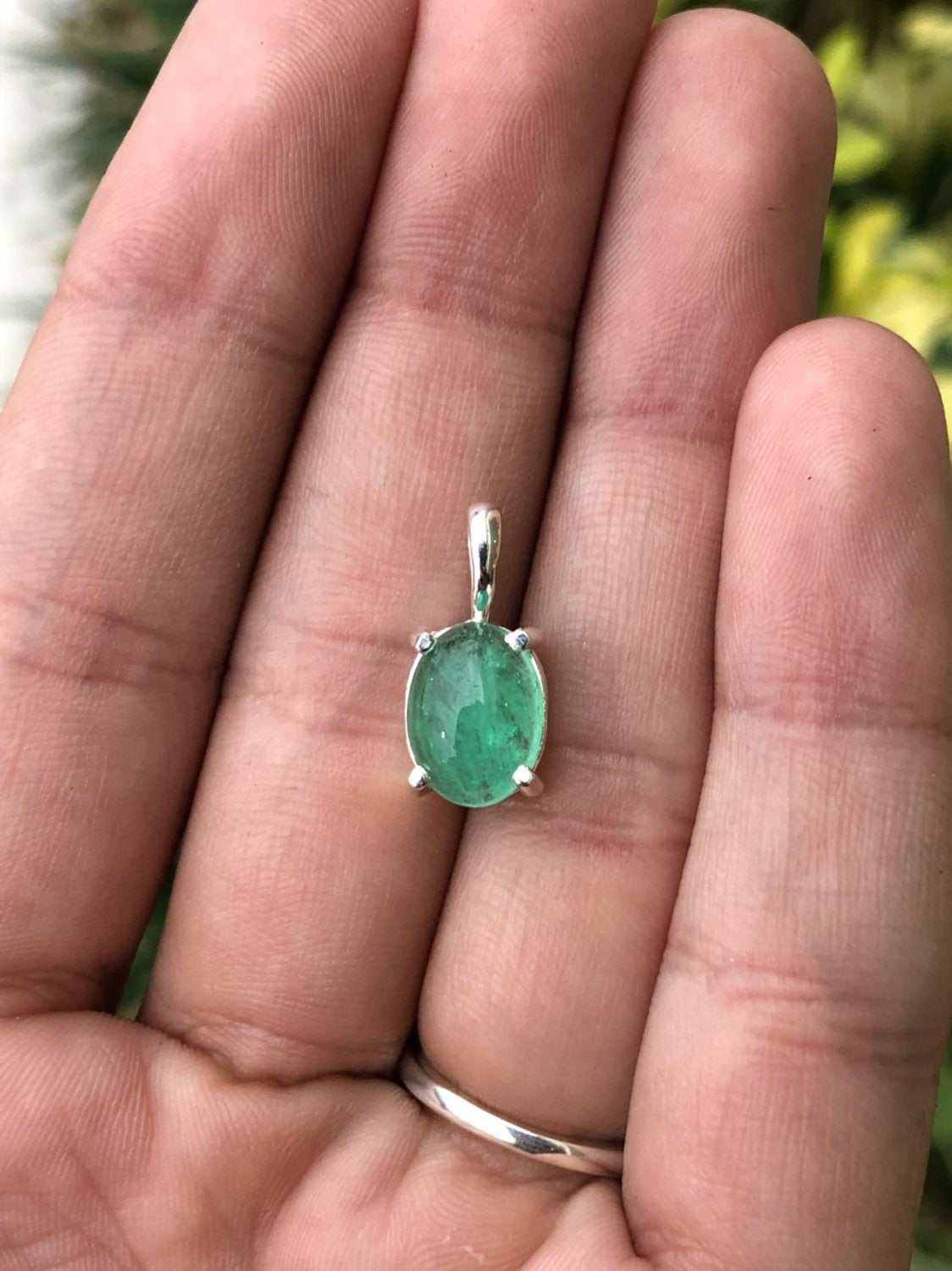 3.37 Carat Rich Green Emerald Cabochon & Diamond Necklace Silver 925