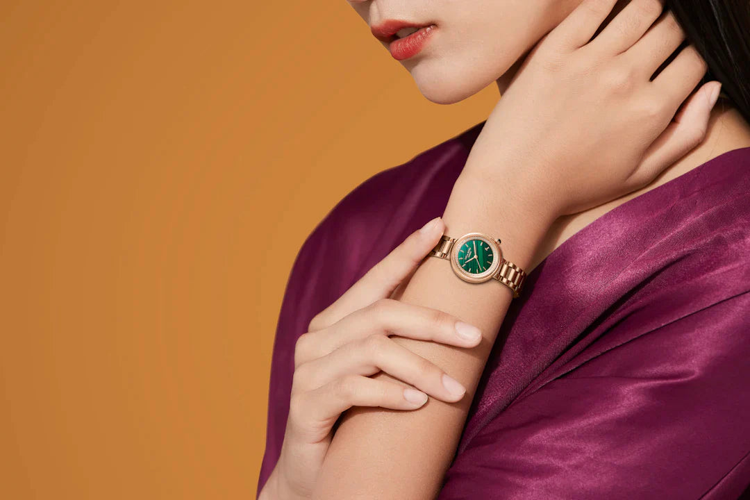 Why Emeralds Shine in Engagement Rings