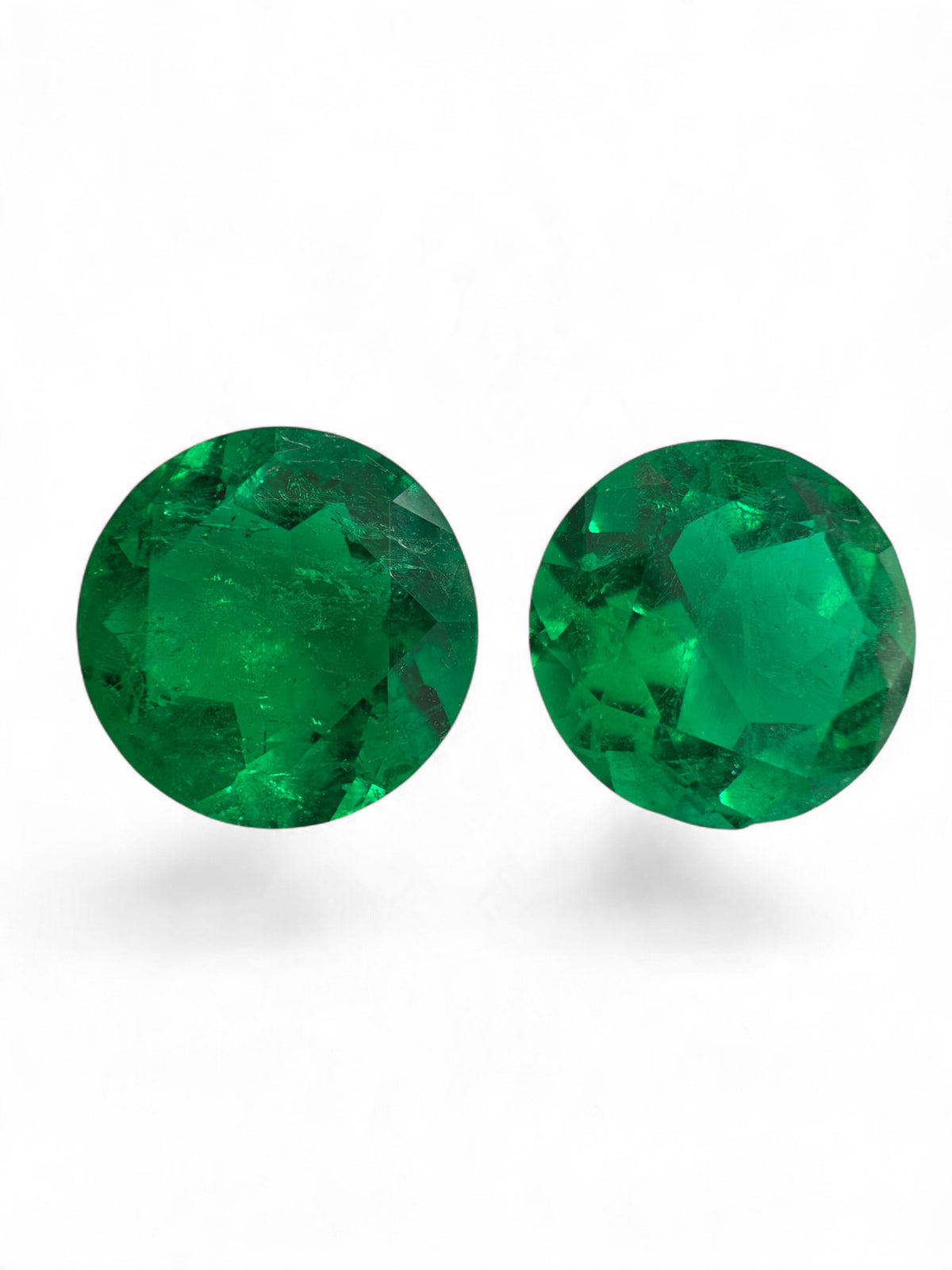 4.69tcw 9x9 AAA+ RARE Matching Vivid Green Natural Round Loose Colombian Emeralds