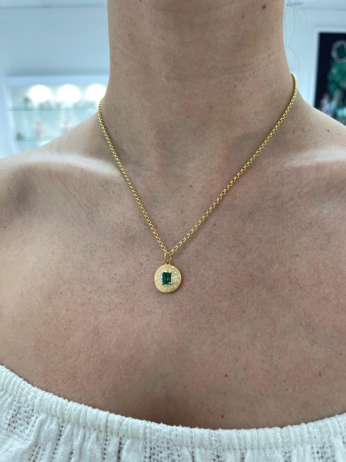 14K Emerald and Diamond pendant IG special