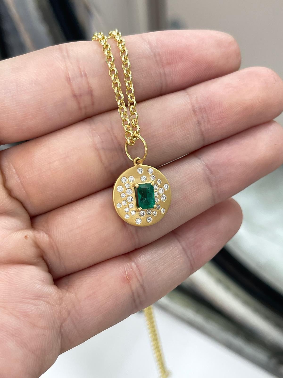 14K Emerald and Diamond pendant IG special