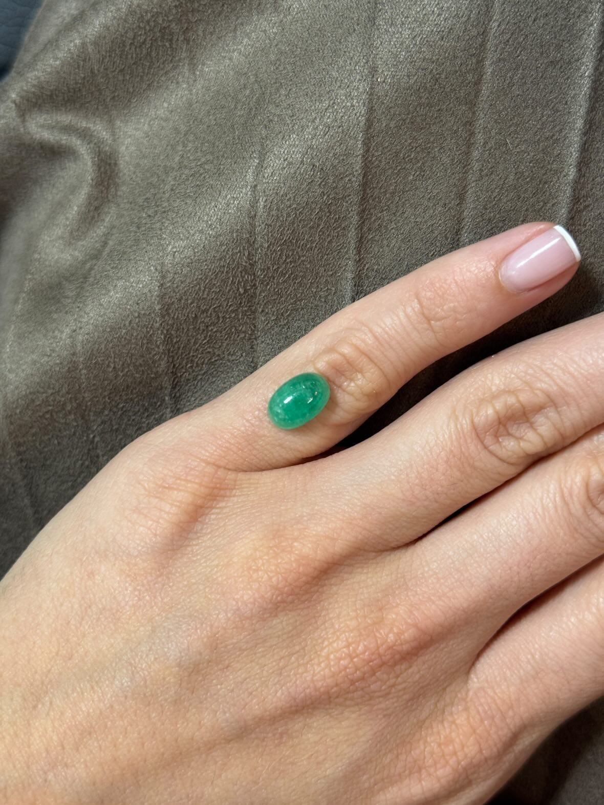 3.04 Carat Cabochon Cut Colombian Emerald Solitaire Ring 10K- Ring Size 4.5