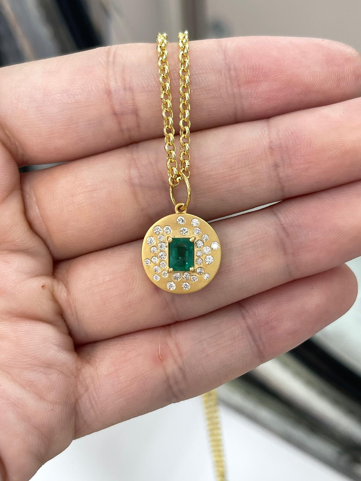 14K Emerald and Diamond pendant IG special