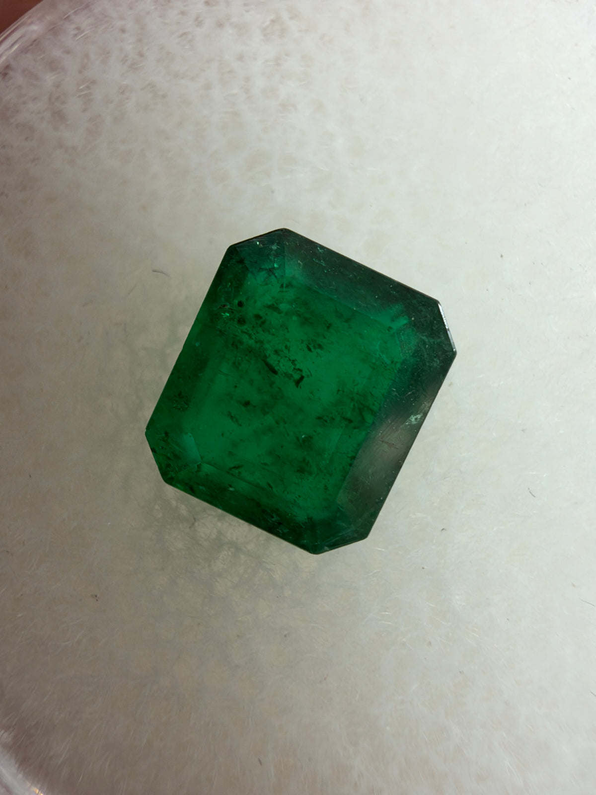 1.35 carat 7×6.1 mm Deep Dark Forest Green High-Grade Asscher Earth-Mined Loose Emerald