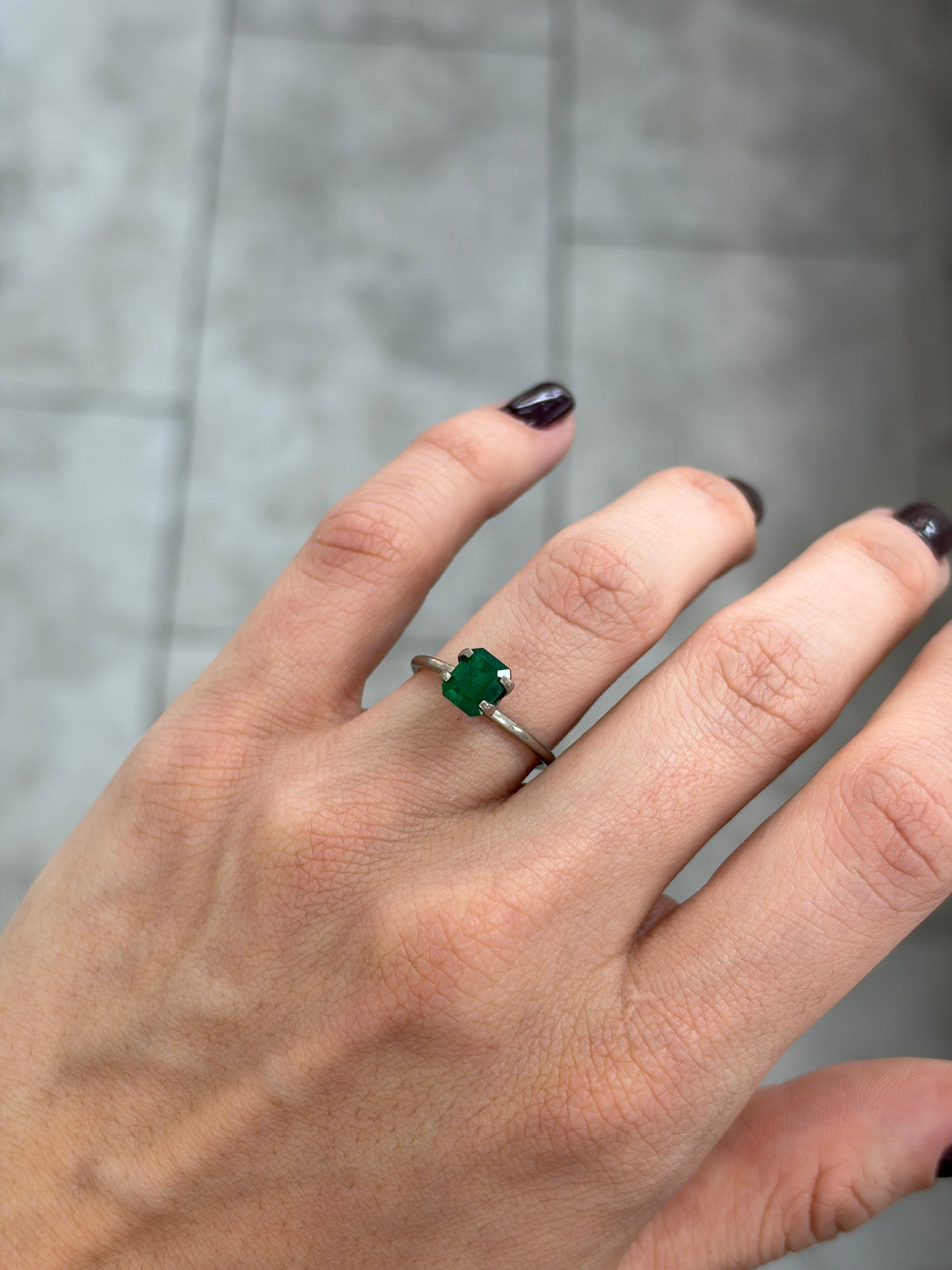 1.35 carat 7×6.1 mm Deep Dark Forest Green High-Grade Asscher Earth-Mined Loose Emerald