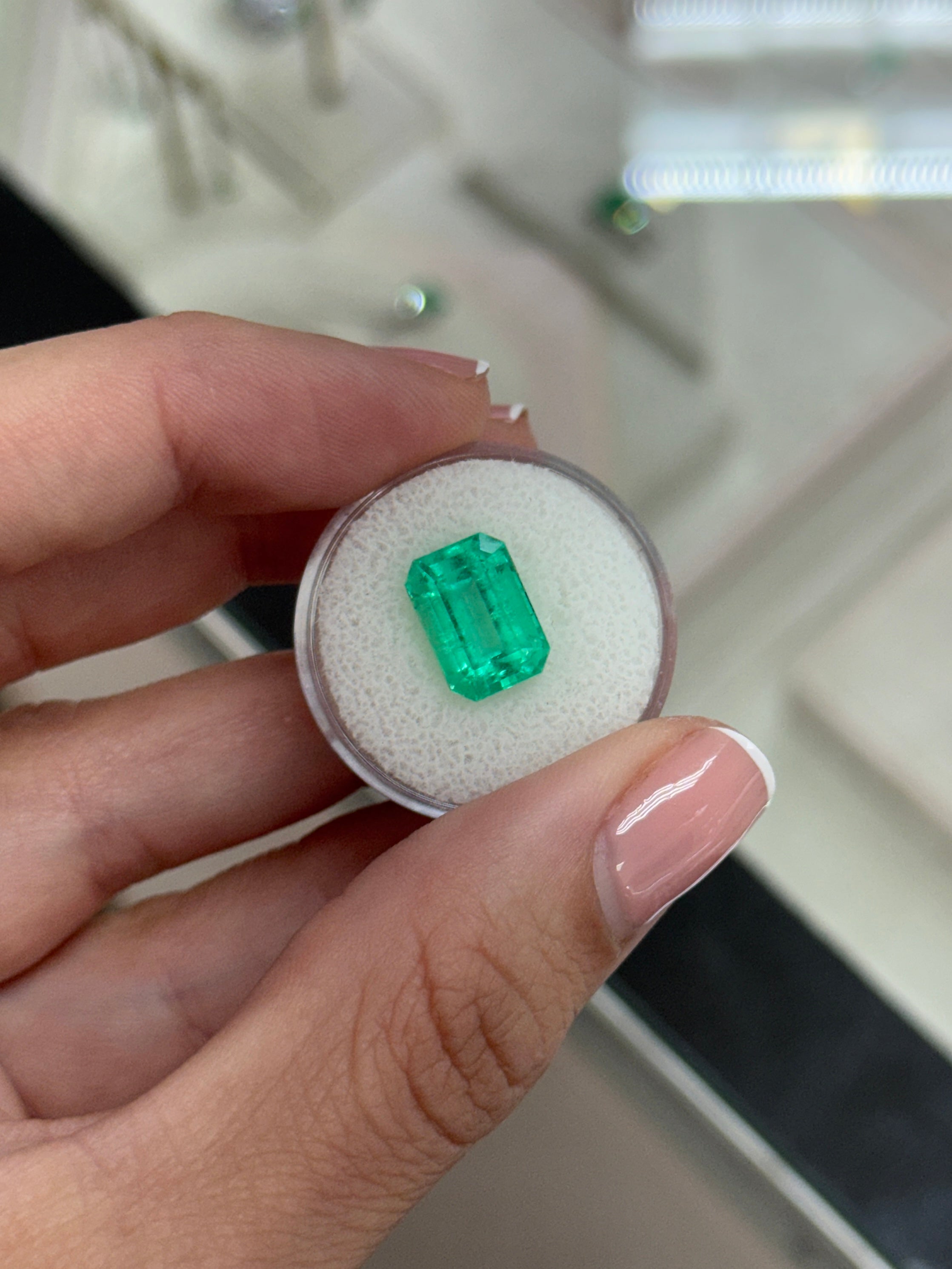 5.46 Carat 11.5x8 Medium Green Natural Colombian Emerald-Emerald Cut Gemstone