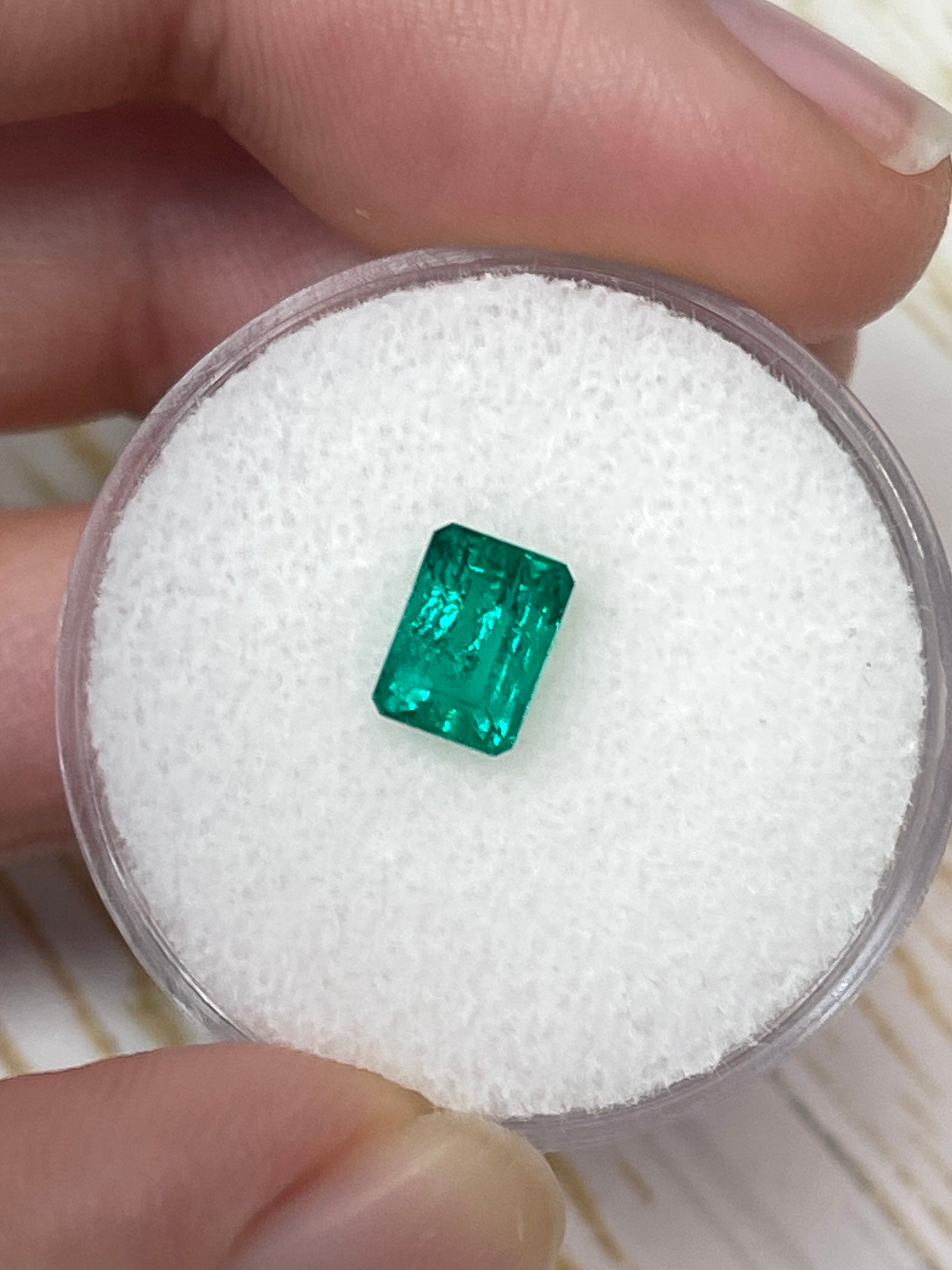 0.80 Carat 6.5x5 Fine Loose Colombian Emerald-Emerald Cut - JR Colombian Emeralds