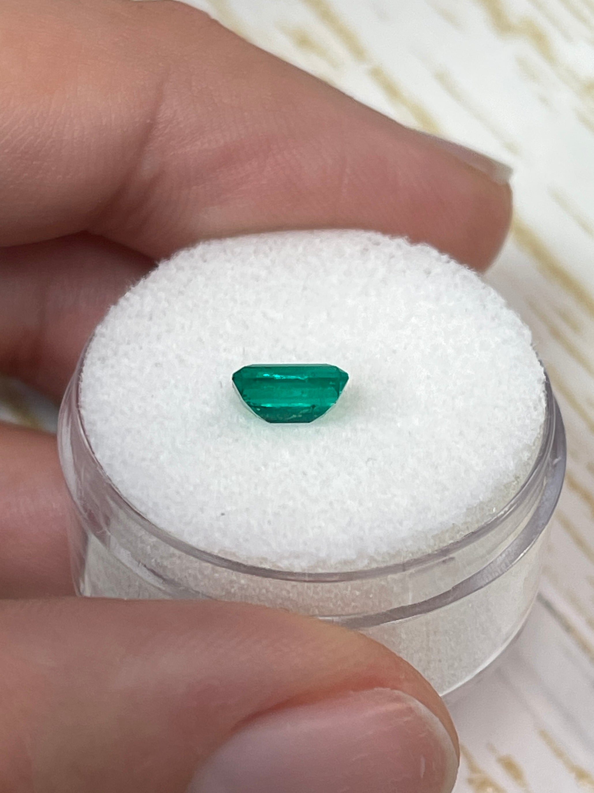 0.80 Carat 6.5x5 Fine Loose Colombian Emerald-Emerald Cut - JR Colombian Emeralds