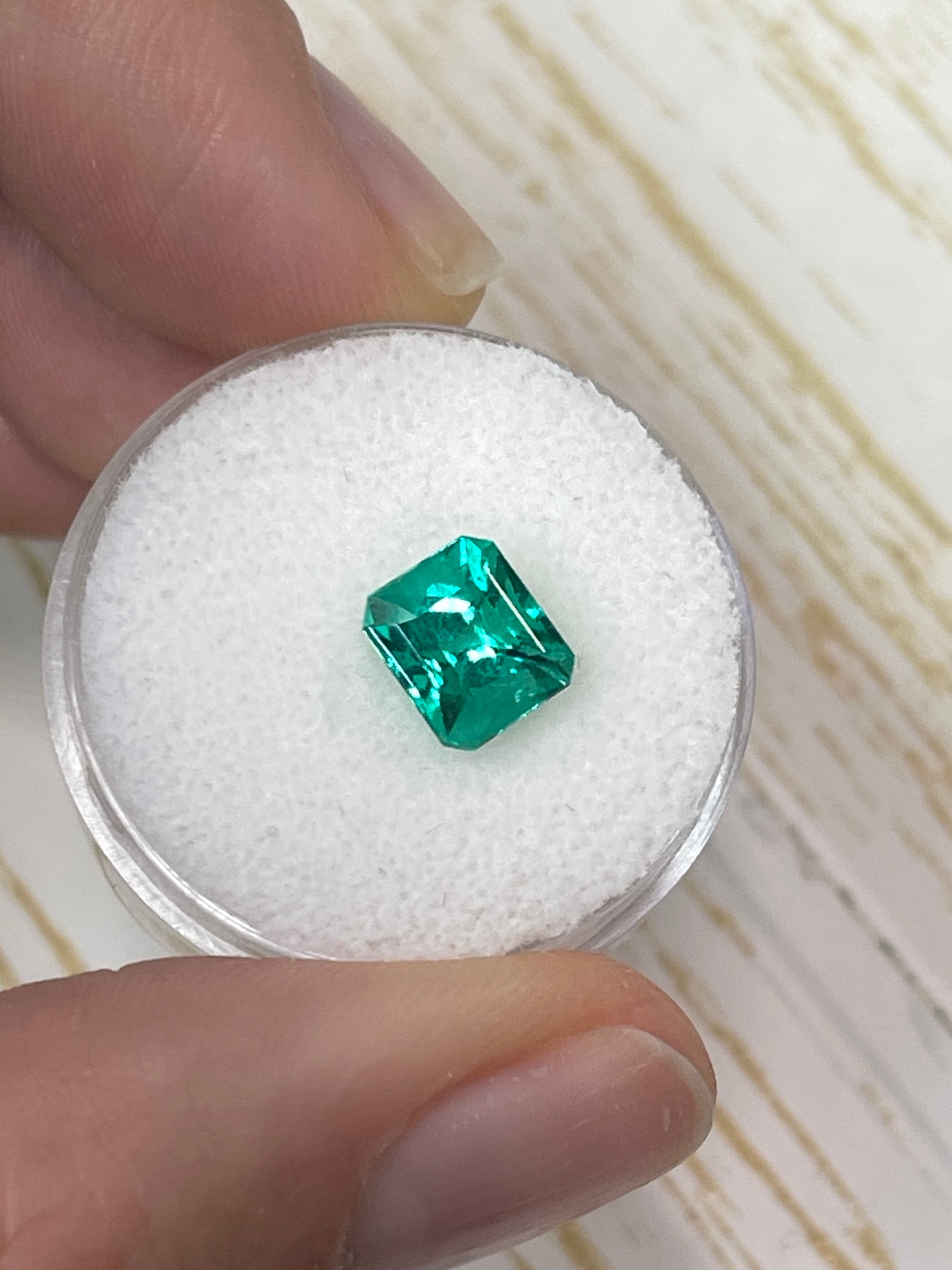 1.66 Carat RARE Certified Butterly Effect/Drop of Oil Muzo Green Natural Loose Colombian Emerald - JR Colombian Emeralds