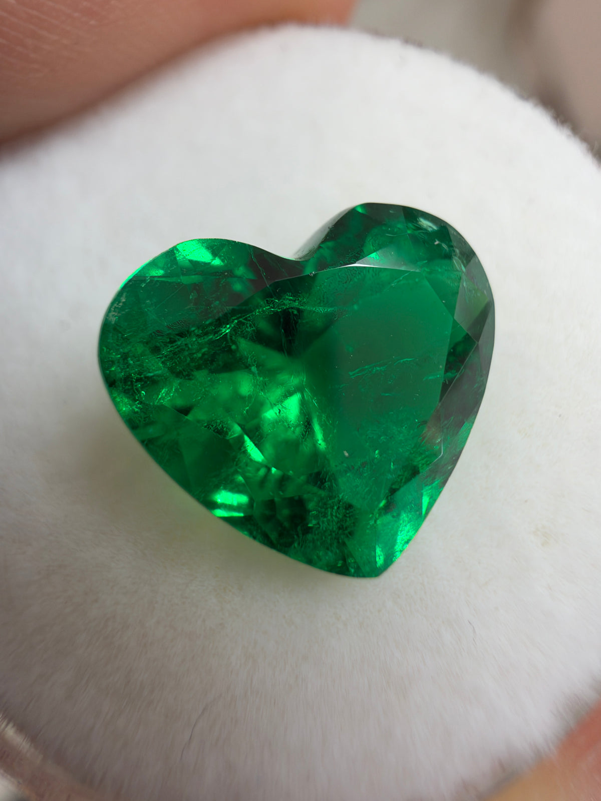 3.27 Carat 10x11 AAA+ Investment Grade Vivid Green Natural Loose Colombian Emerald-Heart Cut