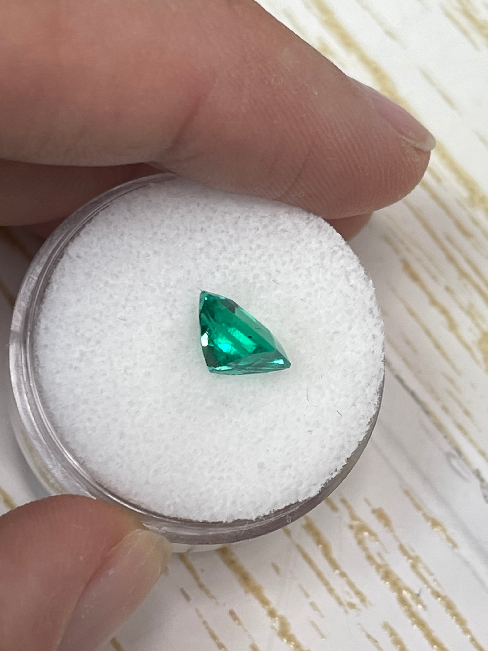 1.66 Carat RARE Certified Butterly Effect/Drop of Oil Muzo Green Natural Loose Colombian Emerald - JR Colombian Emeralds