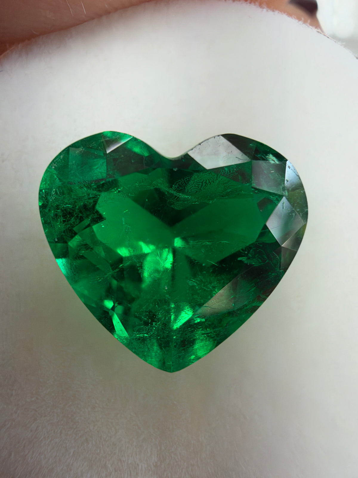 3.27 Carat 10x11 AAA+ Investment Grade Vivid Green Natural Loose Colombian Emerald-Heart Cut