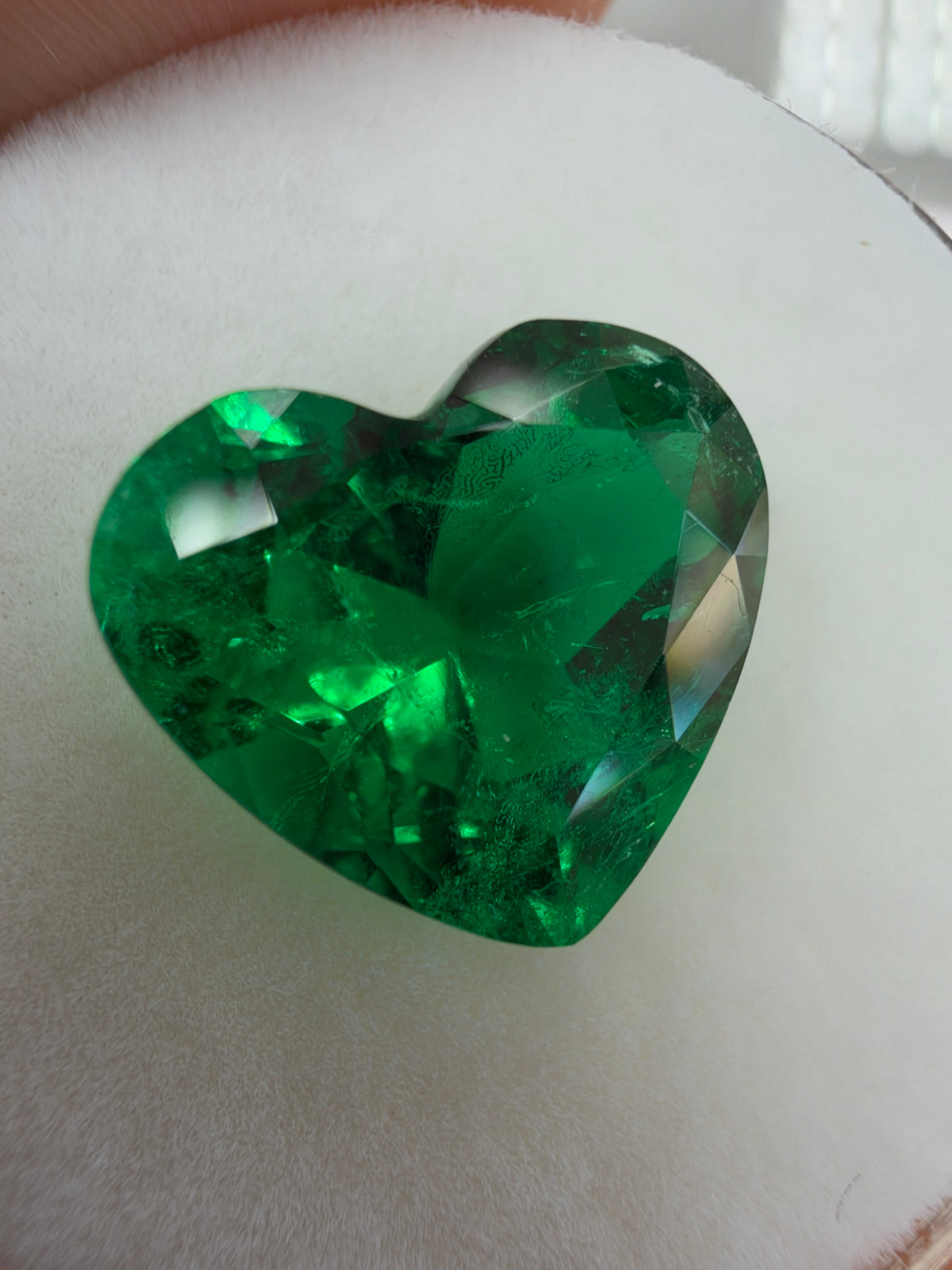 3.27 Carat 10x11 AAA+ Investment Grade Vivid Green Natural Loose Colombian Emerald-Heart Cut