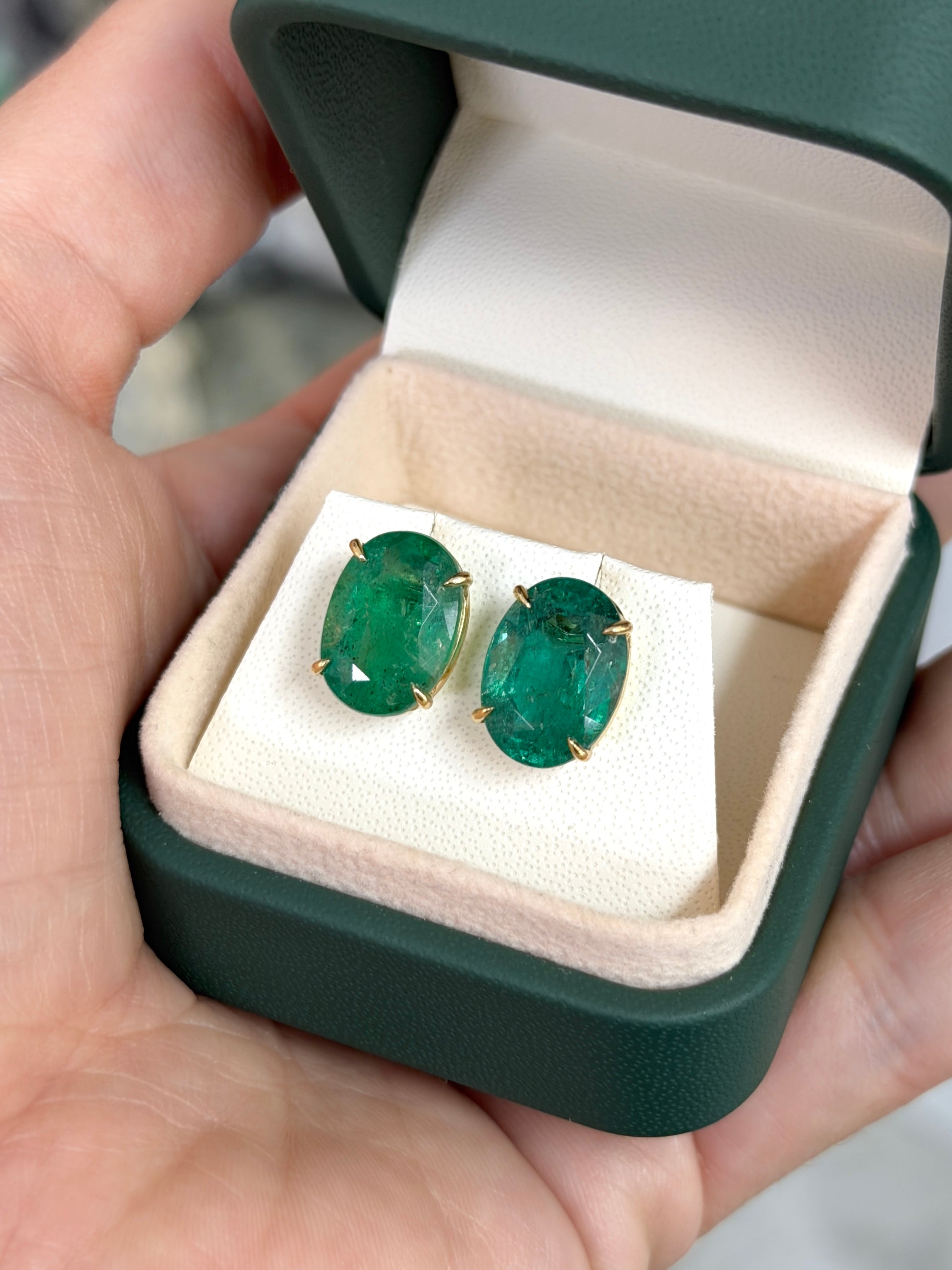 11.90tcw Classic Green Oval Emerald Solitaire Stud Earrings 18K - JR Colombian Emeralds