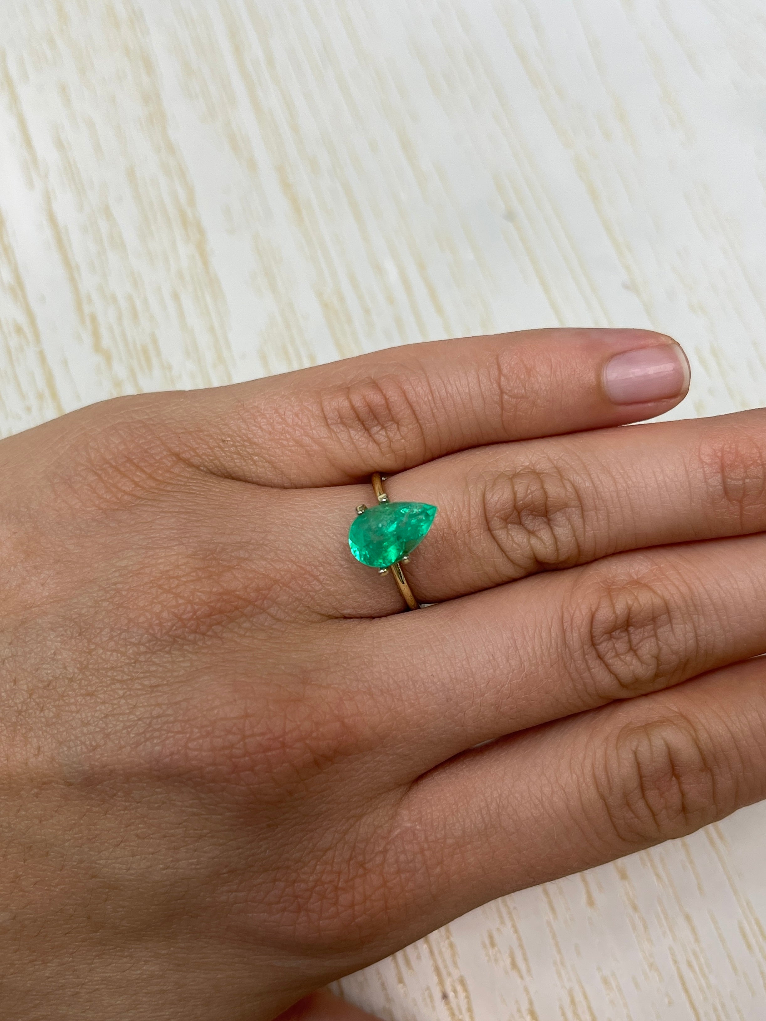 Elegant 2.80 Carat Pear-Cut Colombian Emerald in Yellow-Green