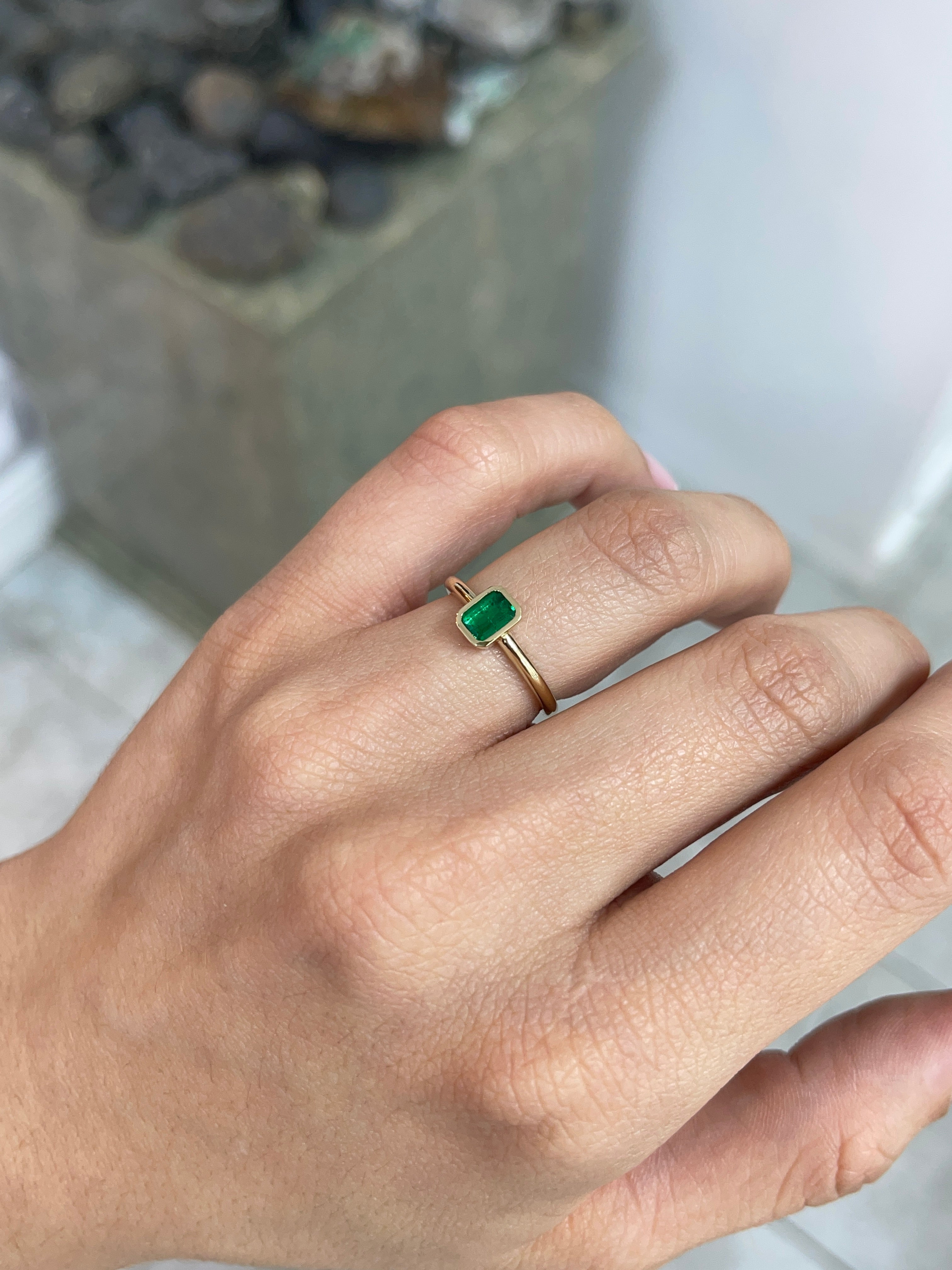 0.39cts Bezel Set AAA+ Muzo Colombian Emerald Solitaire Ring 18K - JR Colombian Emeralds