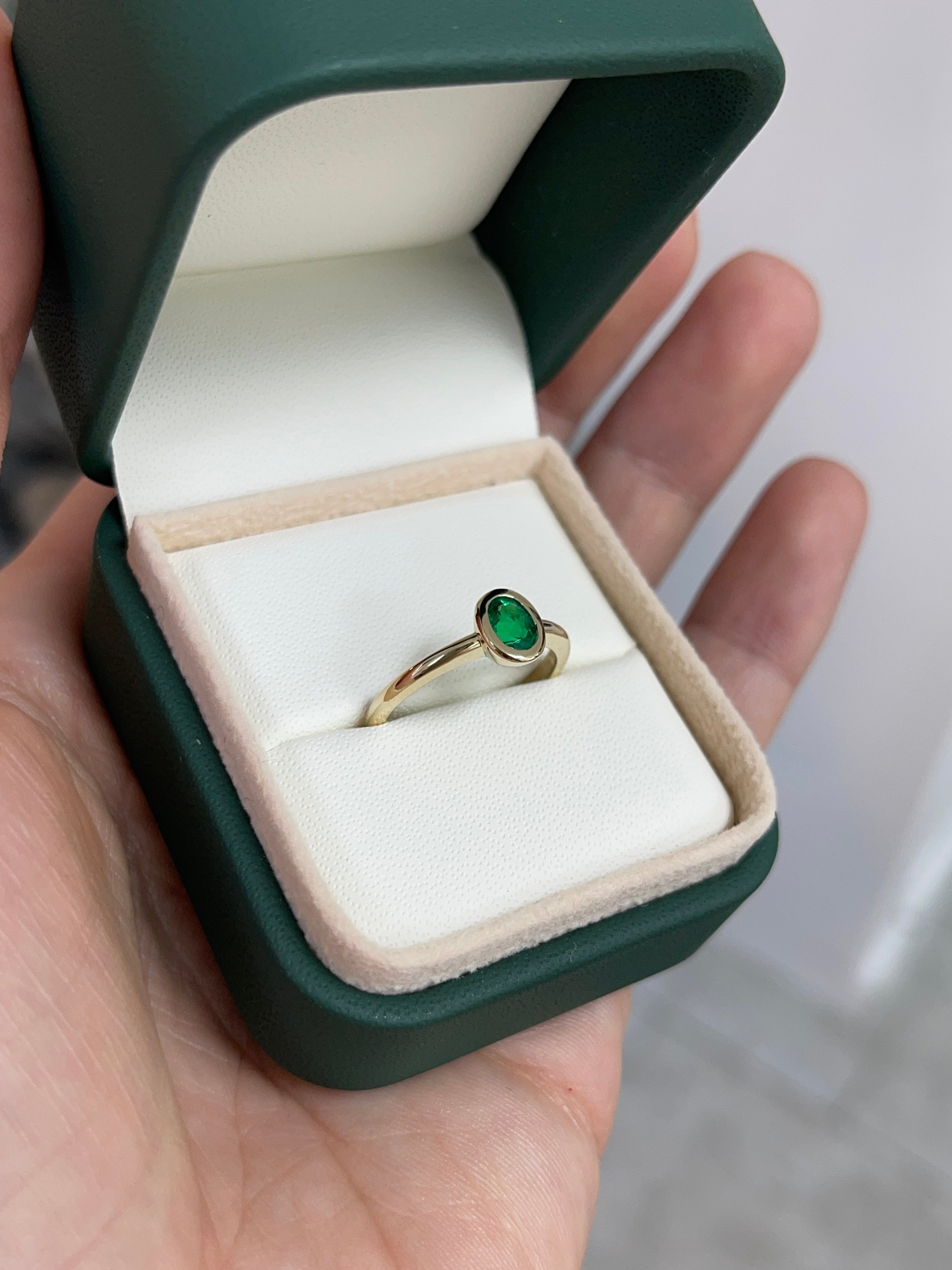0.43cts AAA+ Bezel Set Muzo Colombian Emerald Oval Solitaire Ring 18K - JR Colombian Emeralds