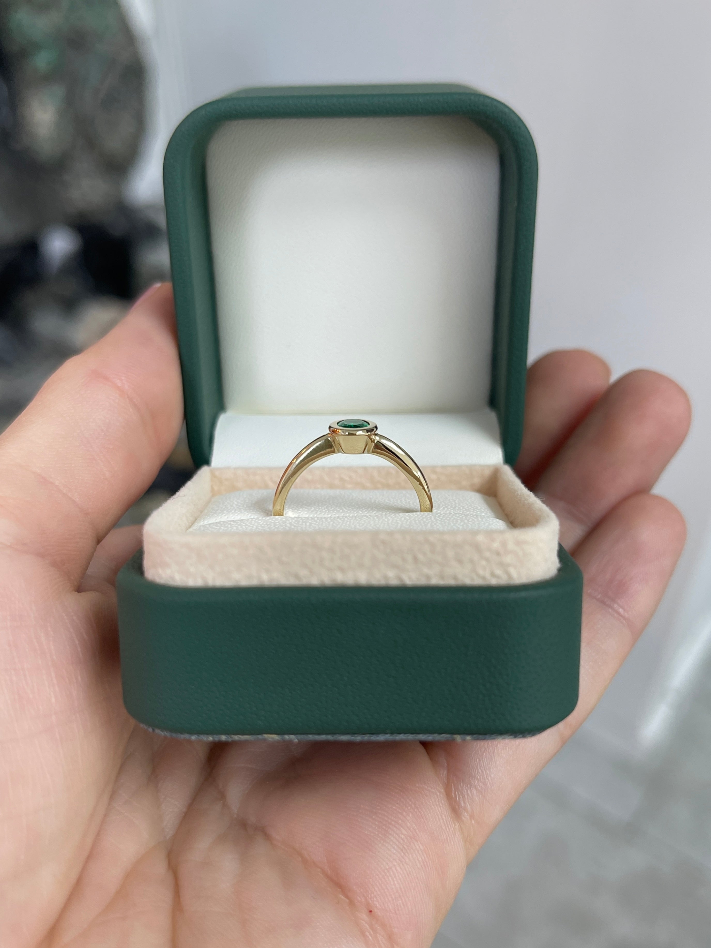 0.43cts AAA+ Bezel Set Muzo Colombian Emerald Oval Solitaire Ring 18K - JR Colombian Emeralds
